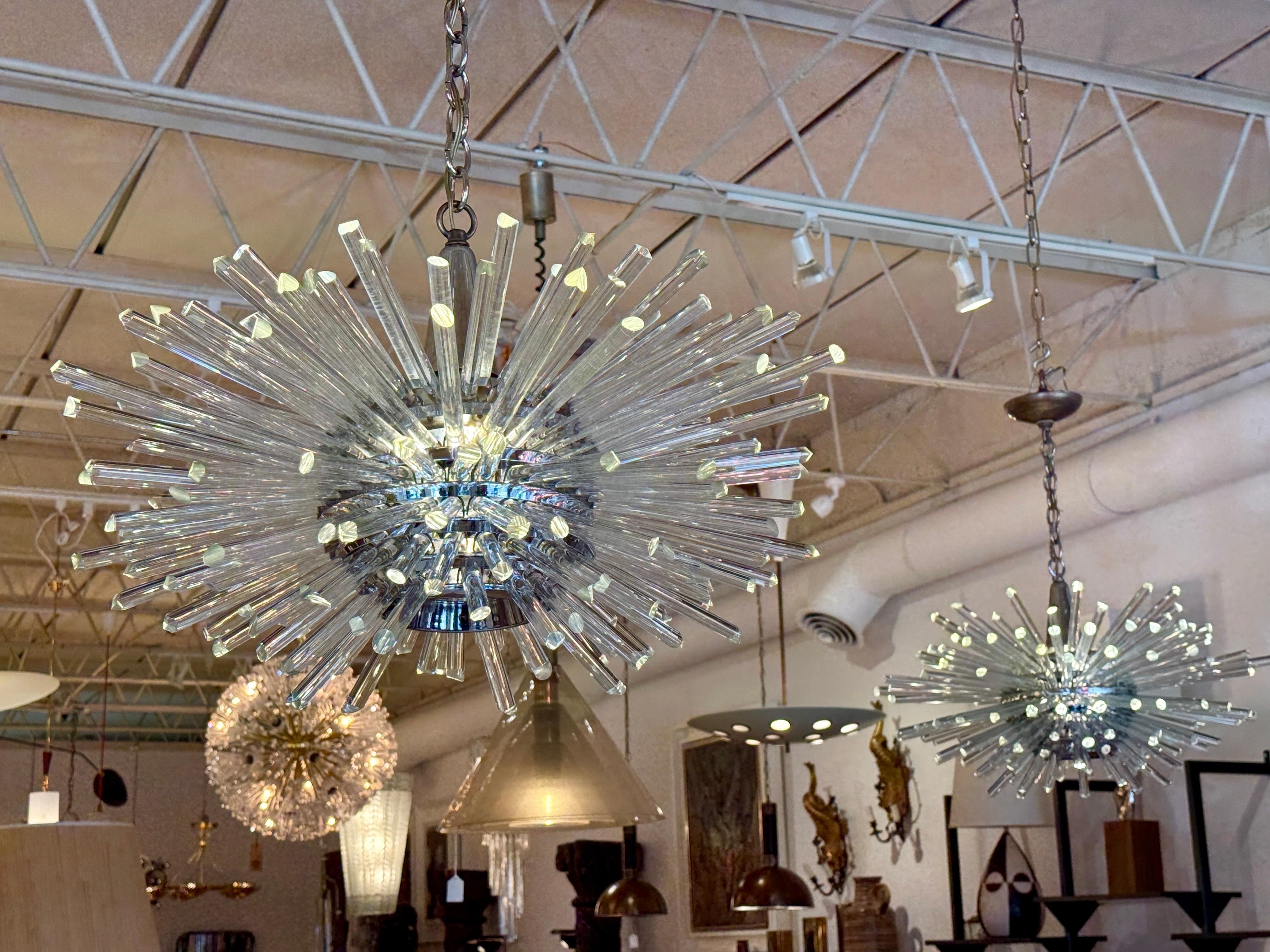DEUX SUPERbes lustres Vintage Sputnik 