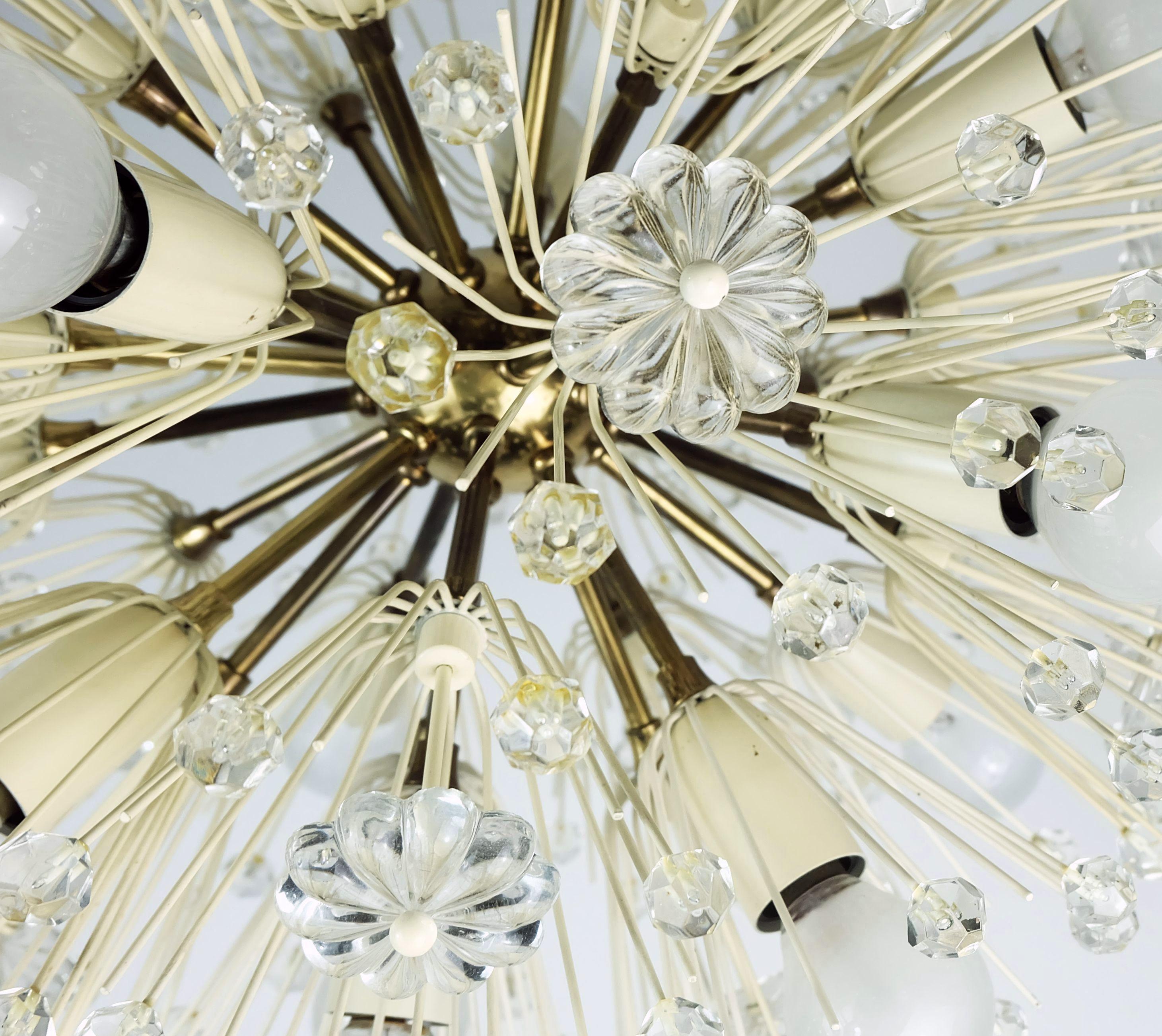 Metà XX secolo lampada a sospensione austriaca di metà secolo Emil Stejnar CHANDELIER, dandelion sputnik ceil in vendita