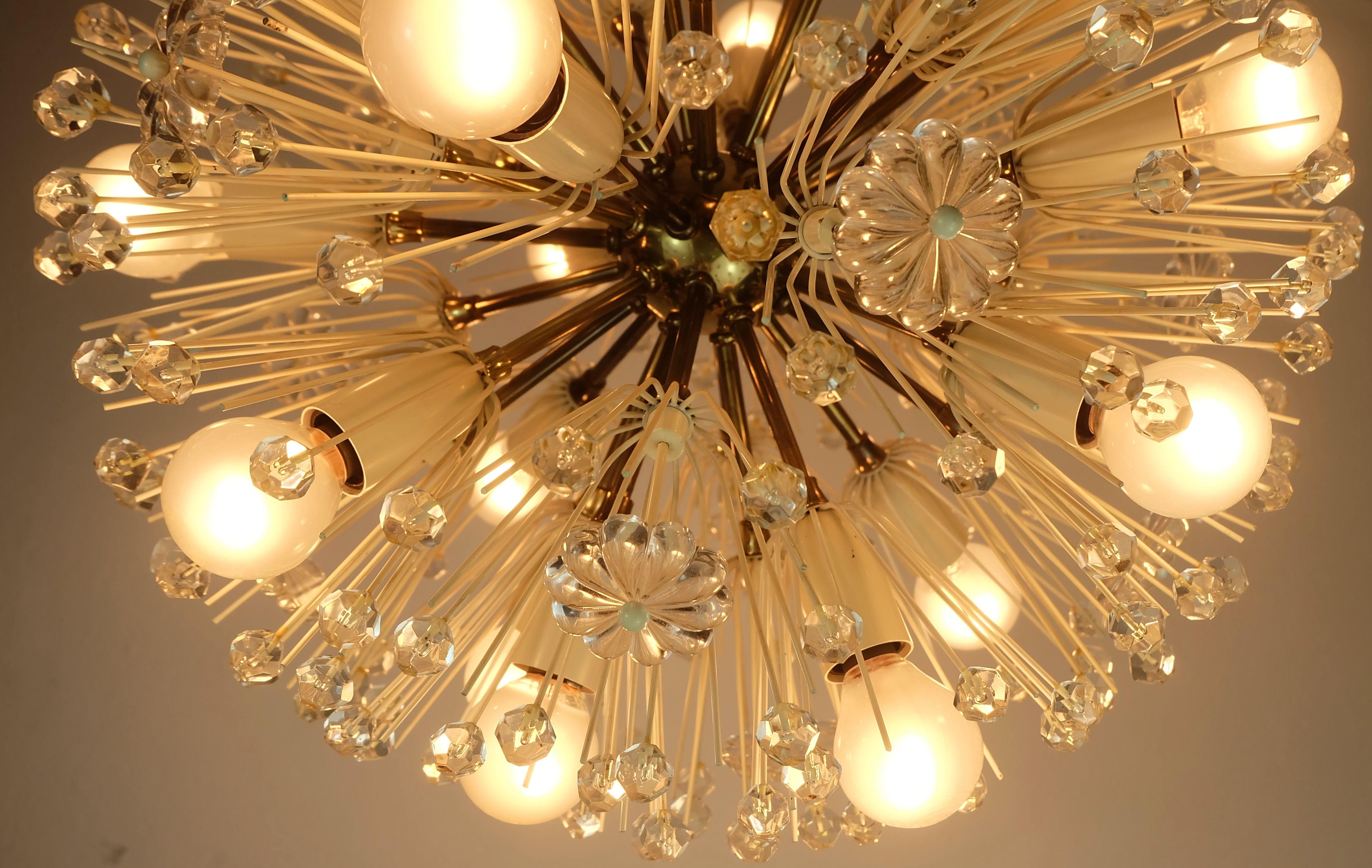 lampada a sospensione austriaca di metà secolo Emil Stejnar CHANDELIER, dandelion sputnik ceil in vendita 3