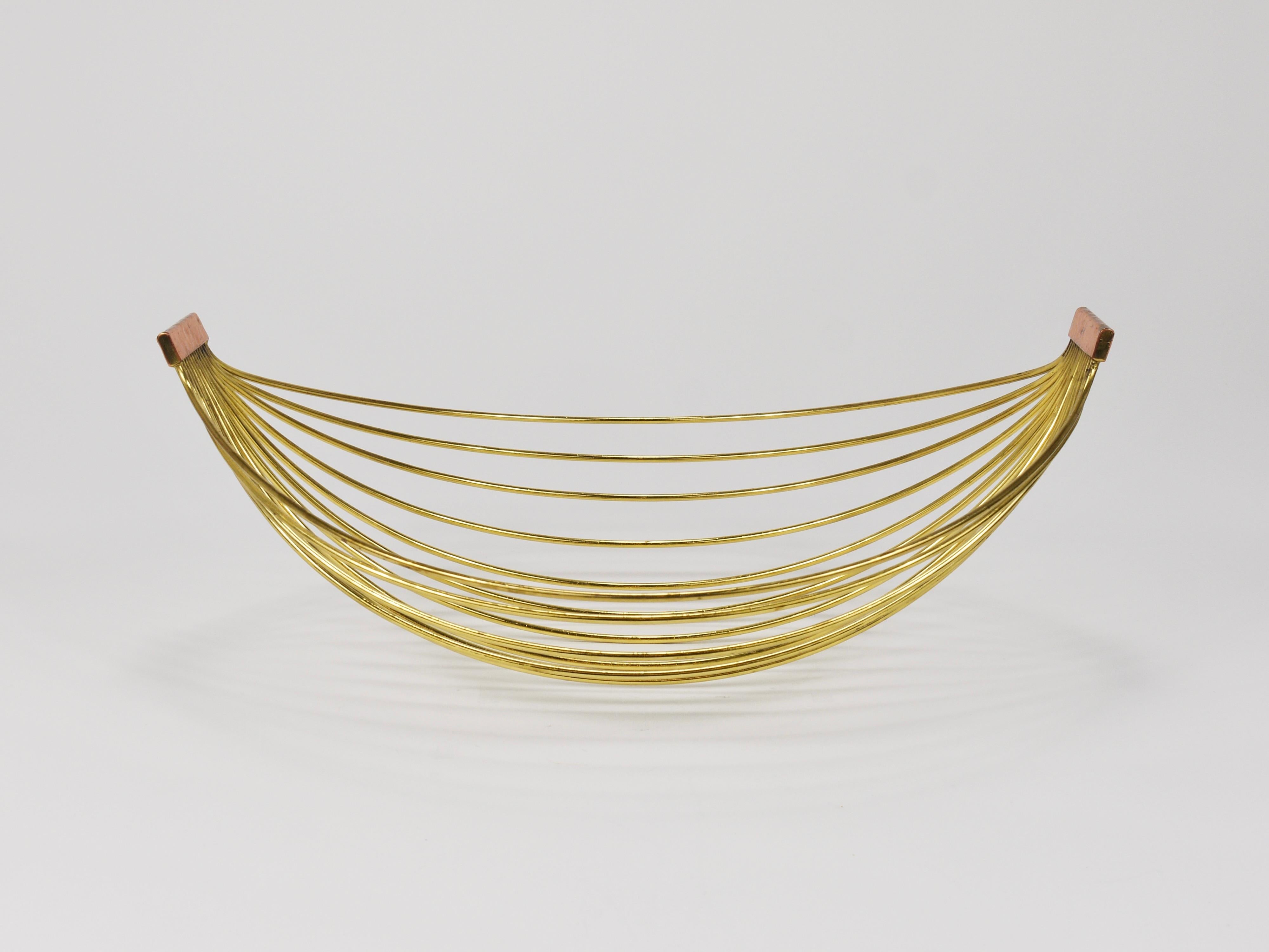 Mid-Century Modern Austrian Mid-Century Large Brass Wire Fruit Basket Bowl, Carl Aubock Style, 1950