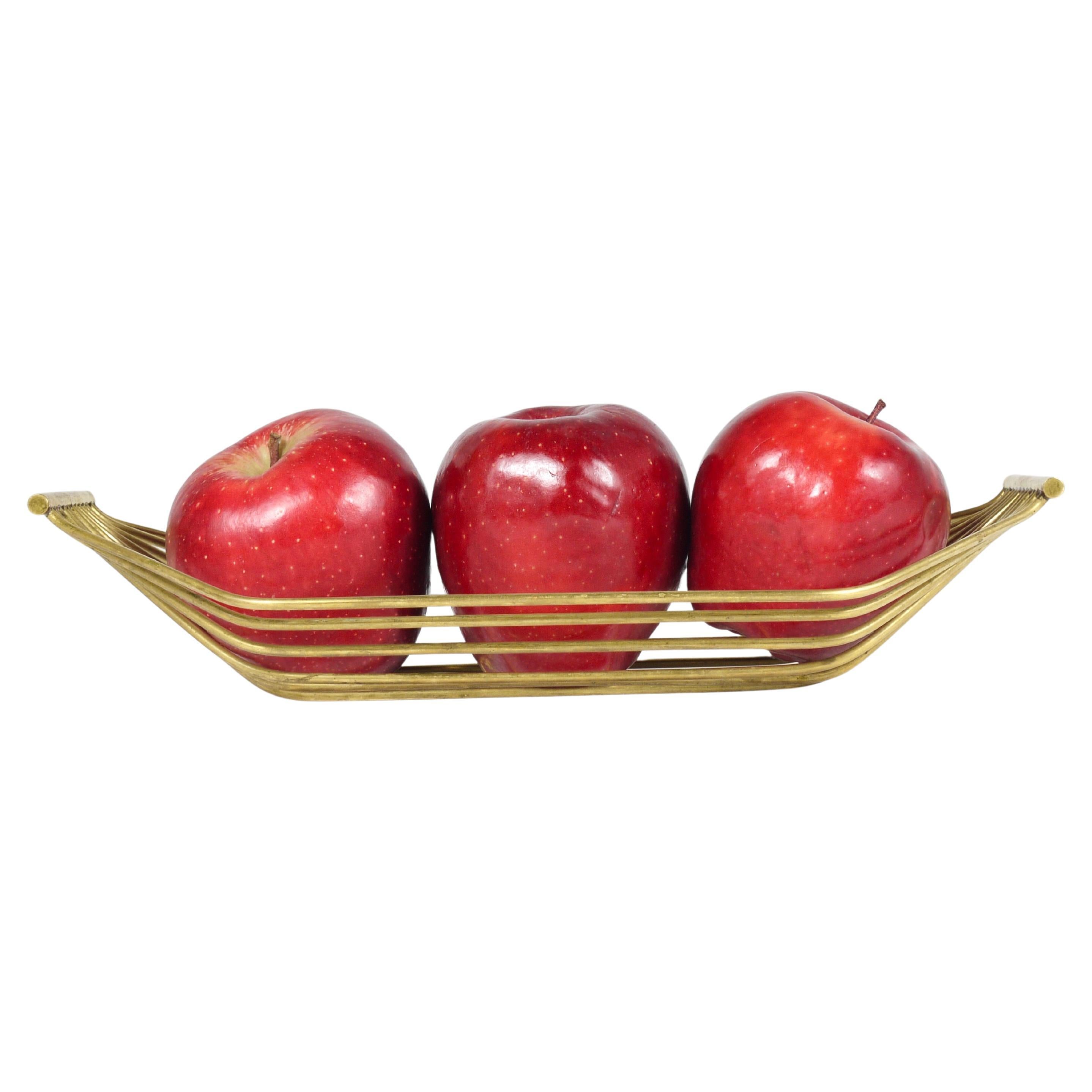 Grand bol à fruits autrichien du milieu du siècle dernier en laiton métallique, style Carl Aubock, 1950