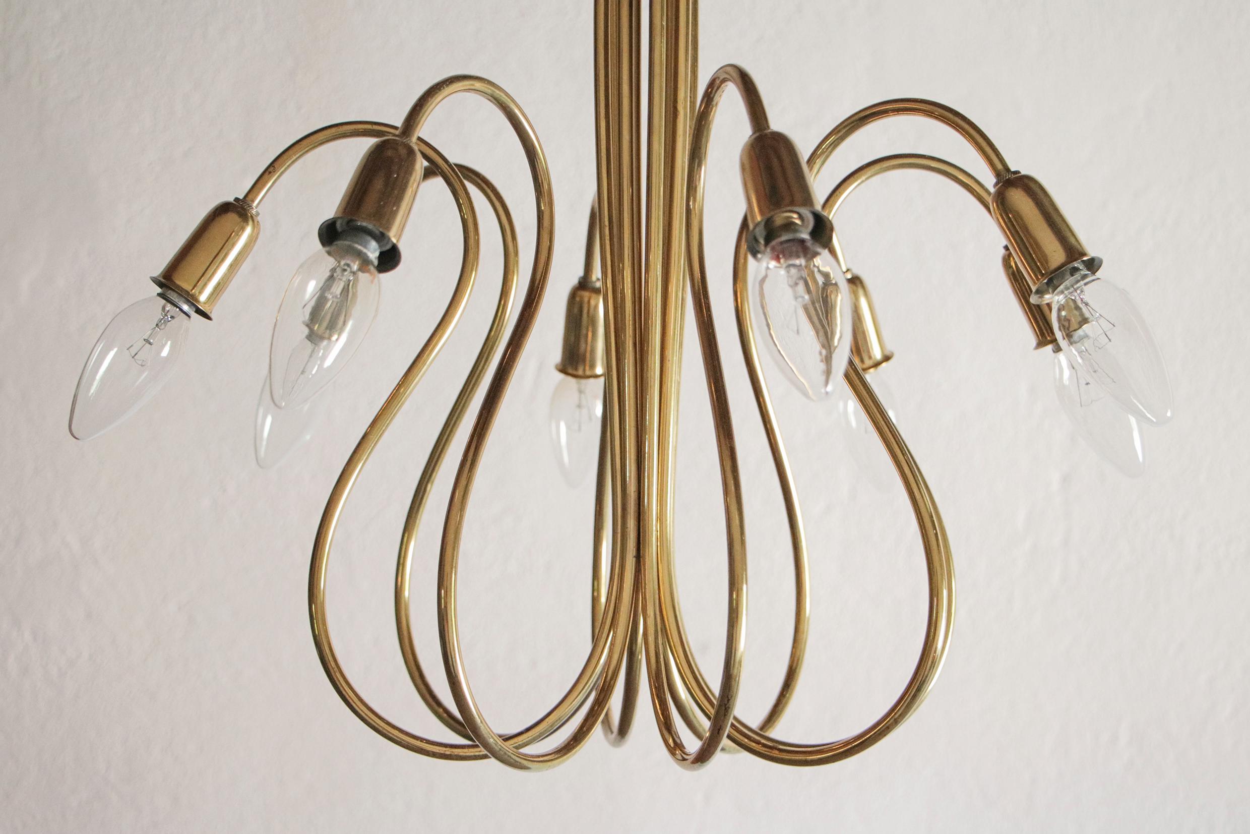 Austrian Mid-Century Octopus Chandelier Attributed to J.T. Kalmar, 1950s In Good Condition For Sale In Traversetolo, IT