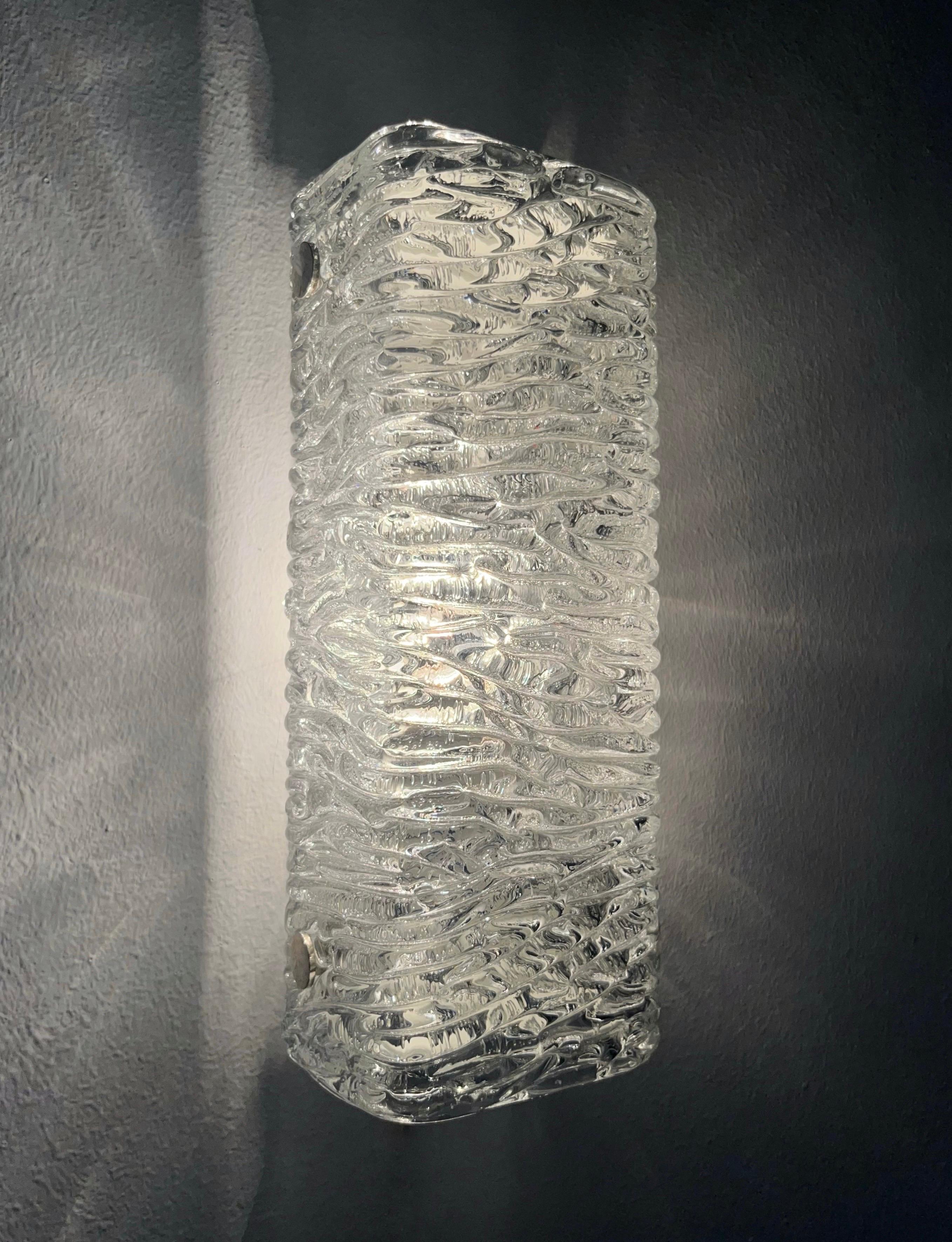 Coppia di lampade da parete austriache di Murano del metà del secolo scorso di Kalmar Franken, anni '70 In condizioni buone in vendita a Badajoz, Badajoz