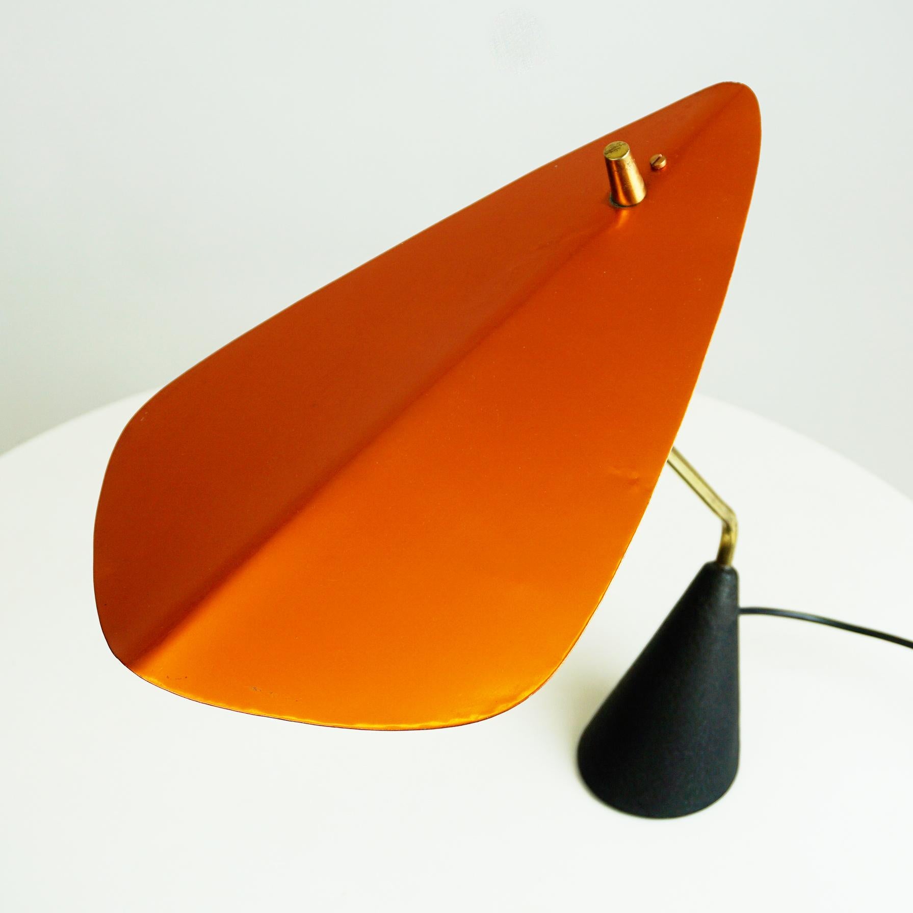 Anodized Austrian Midcentury Brass and Red Lacquered Metal Table Lamp by Hagenauer Vienna