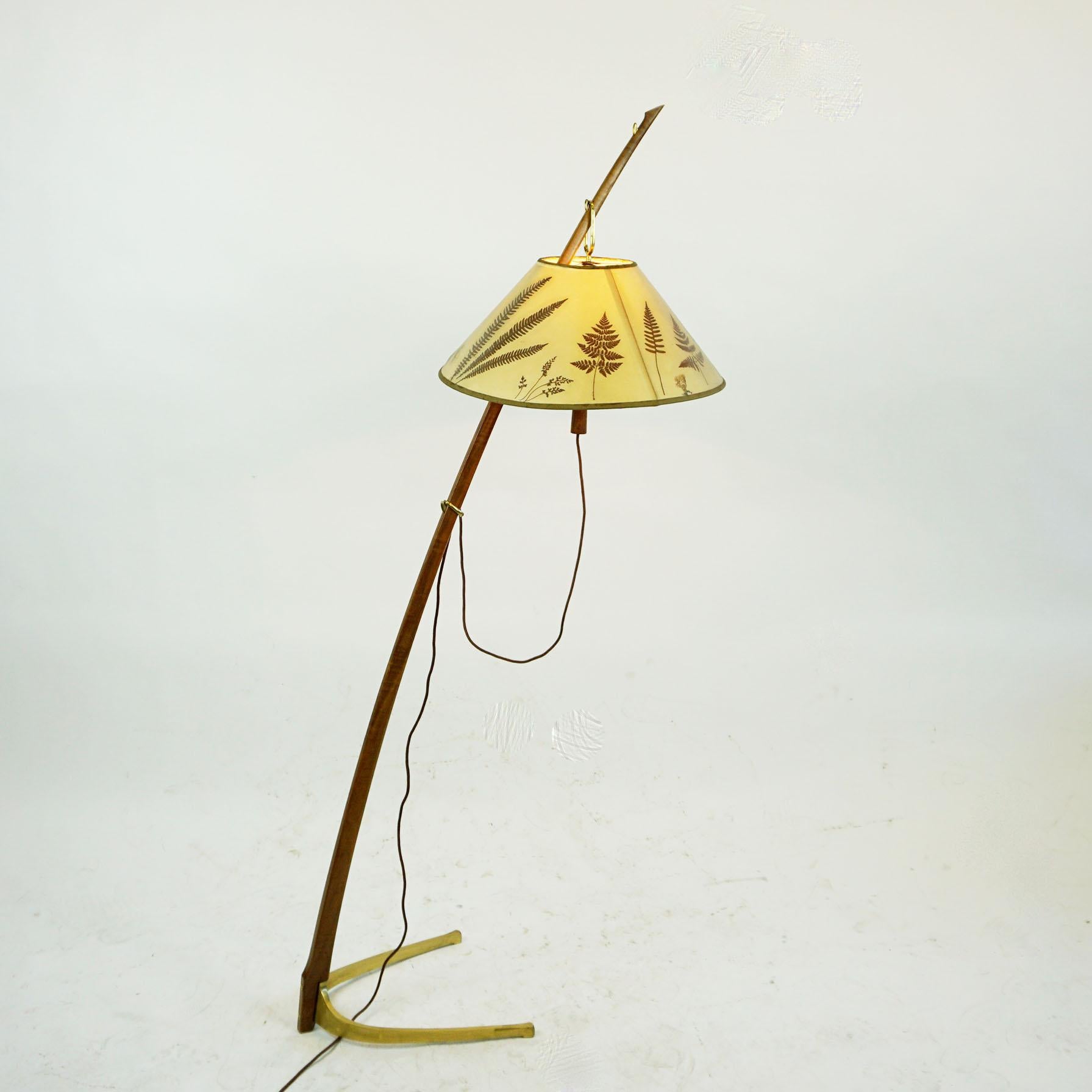 Austrian Midcentury Brass and Walnut Dornstab Floor Lamp by J. T. Kalmar 5