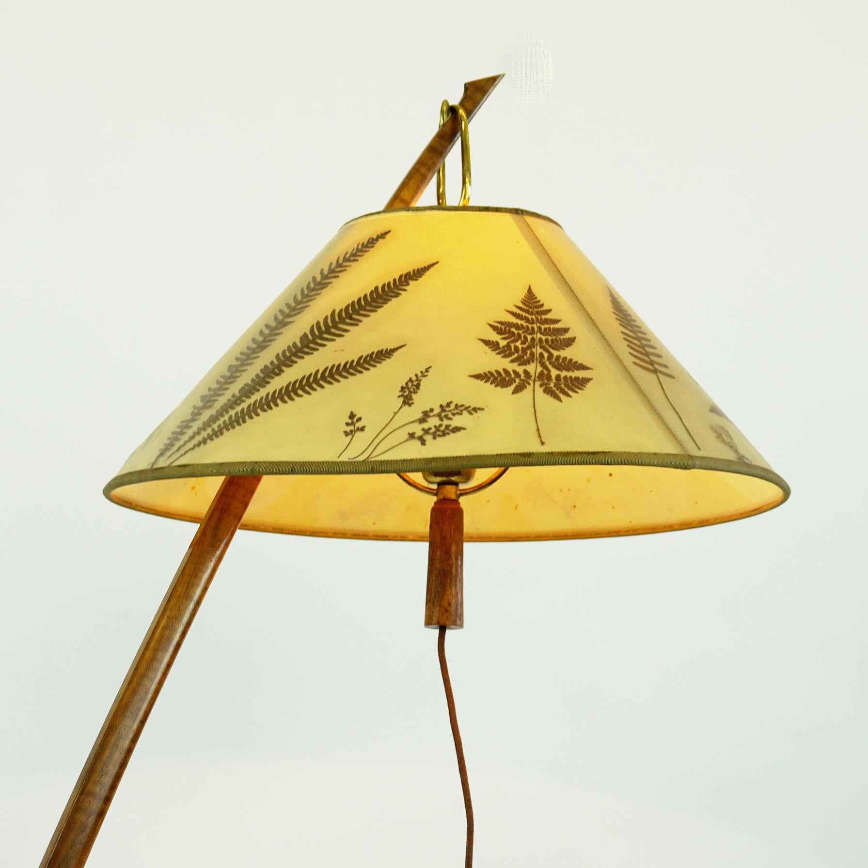 Austrian Midcentury Brass and Walnut Dornstab Floor Lamp by J. T. Kalmar 6