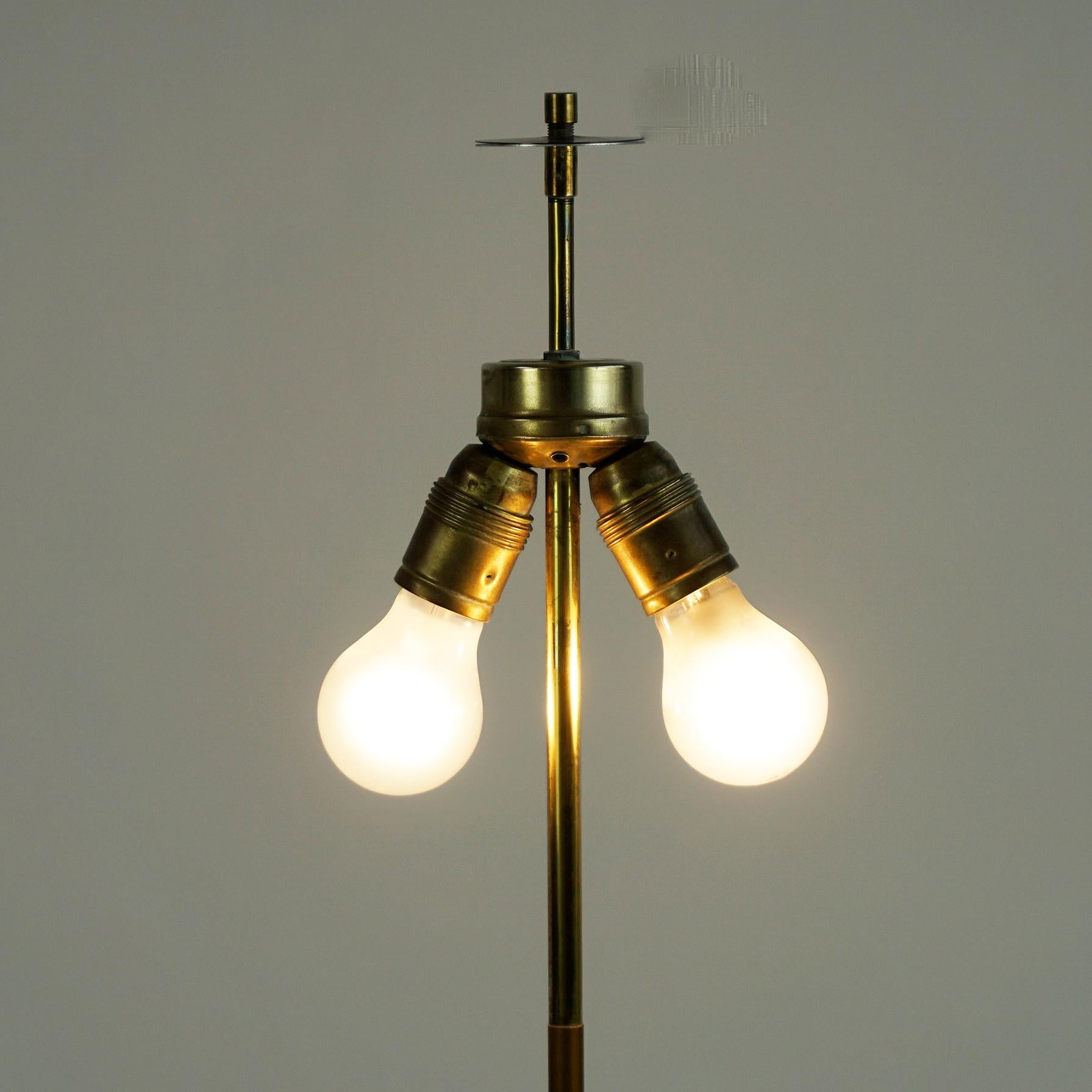 Austrian Midcentury Brass Floor Lamp with Green Shade Attr. to Rupert Nikoll In Good Condition In Vienna, AT