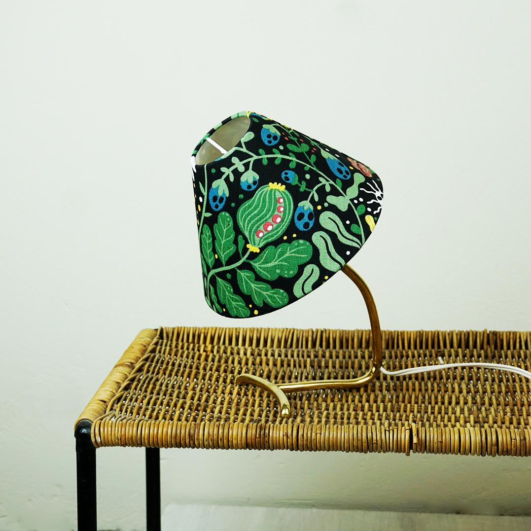 Austrian Midcentury Brass Table Lamp Mod. Rebhuhn by J. T. Kalmar Moderno de mediados de siglo en venta