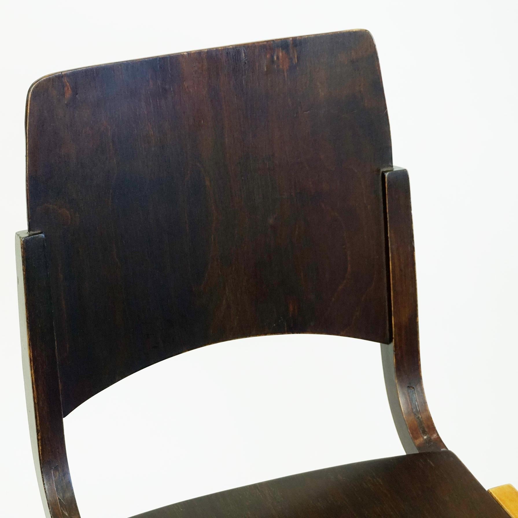 Austrian Midcentury Dark Brown P7 Beechwood Stacking Chair by Roland Rainer 4