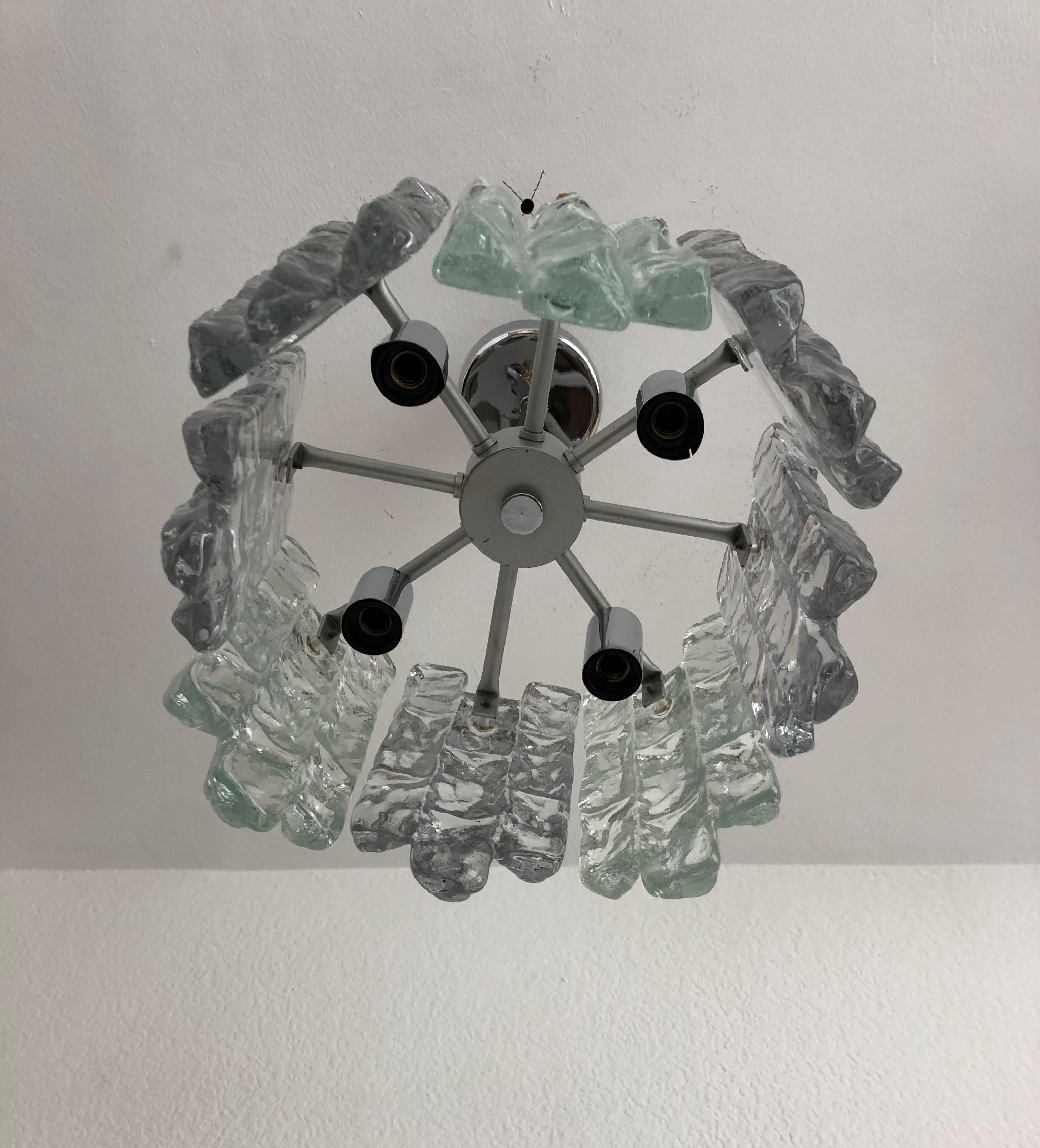 Austrian Midcentury Ice-Glass Blocks Chandelier by Kalmar, Model 