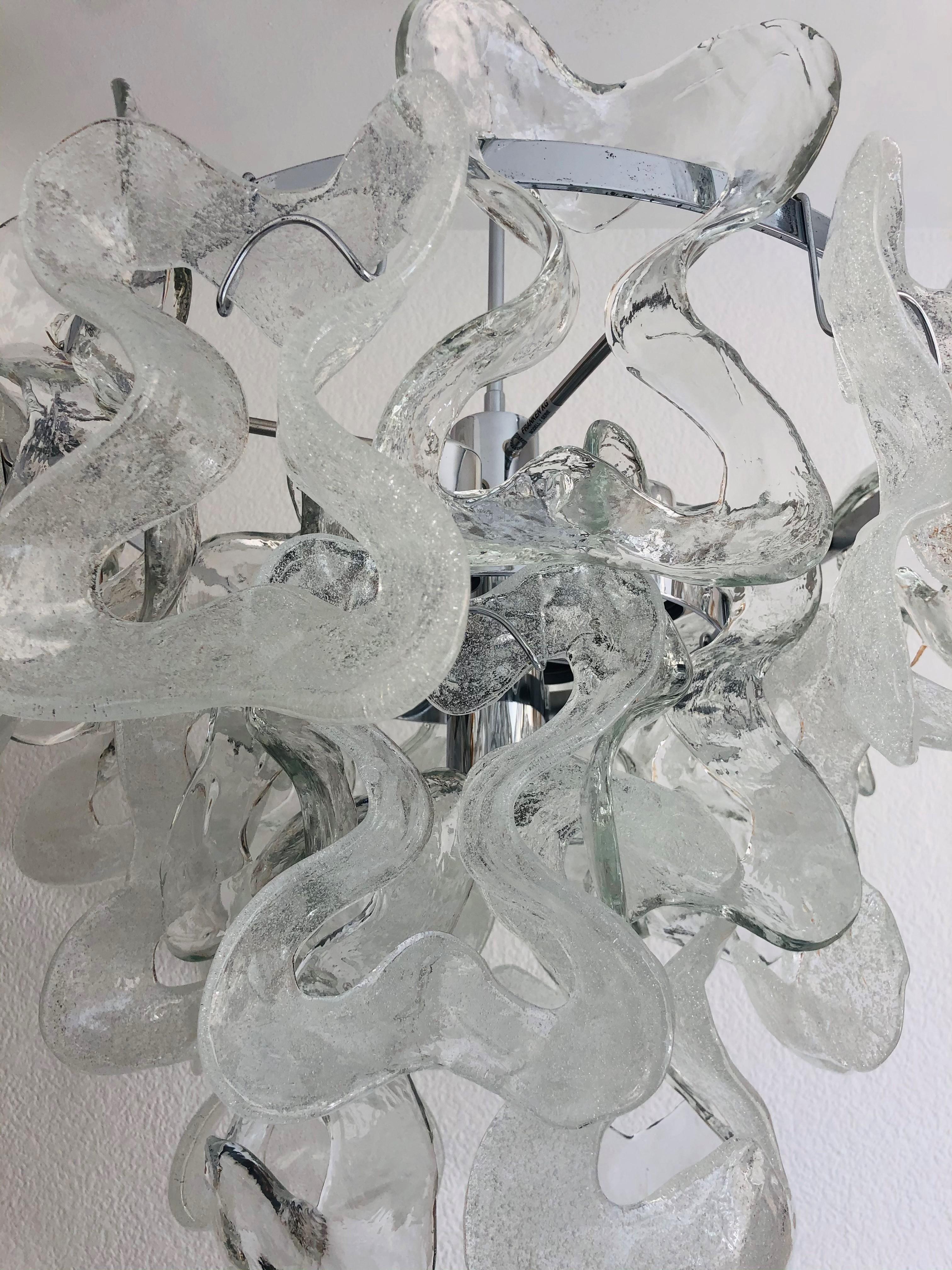 Lampadario austriaco di metà secolo in vetro di Murano 