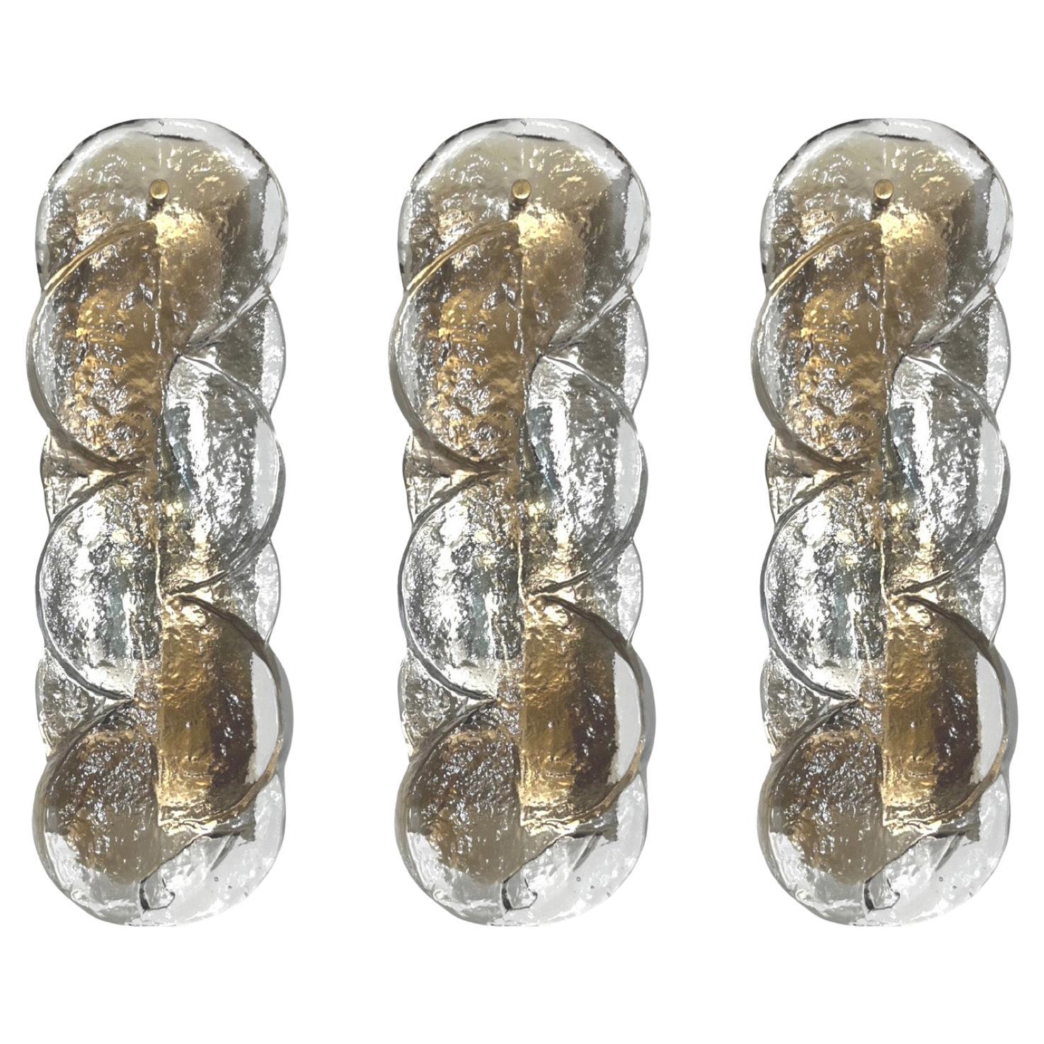 Ensemble autrichien du milieu du siècle de trois appliques murales Citrus de Murano par Kalmar, 1970 en vente