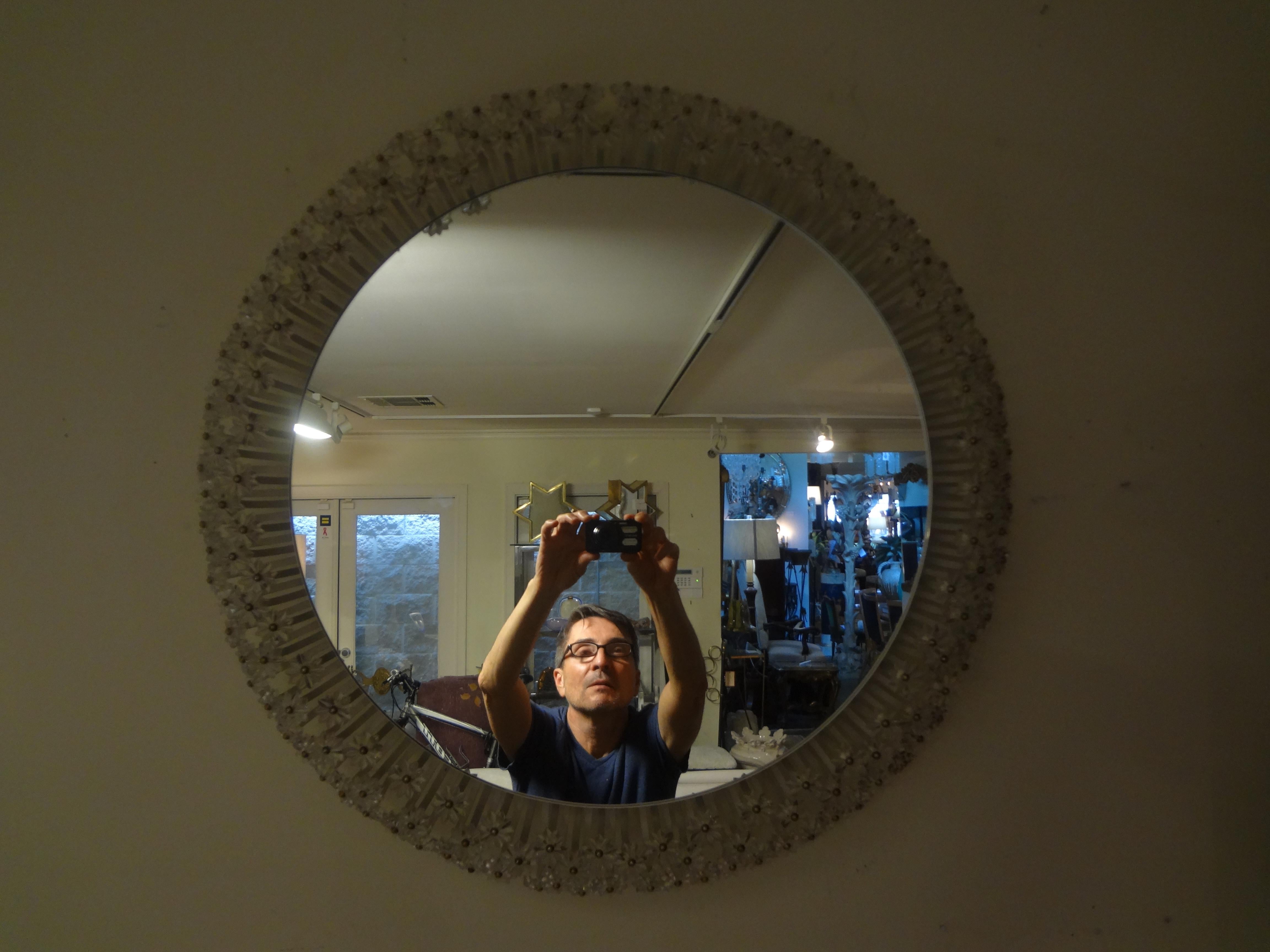 Miroir autrichien avec fleurs de verre par Emil Stejnar pour Rupert Nikoll en vente 2