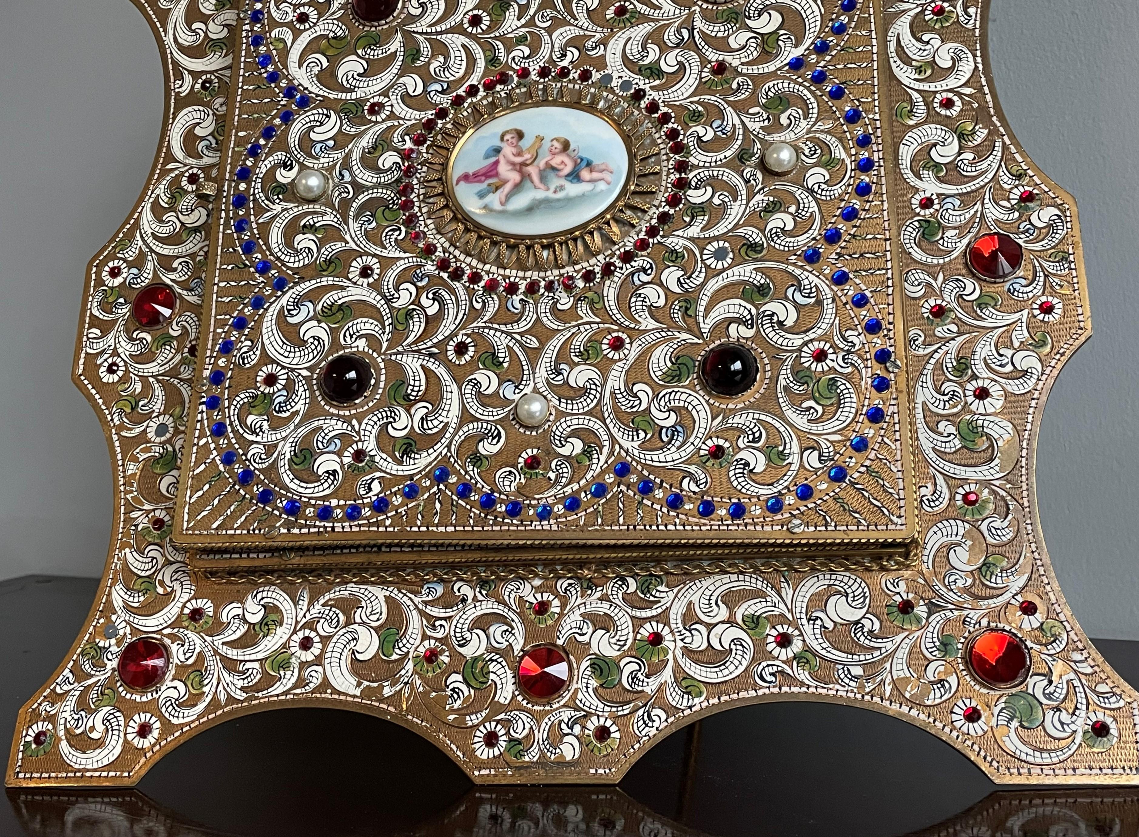 Austrian Moorish Revival Enameled & Engraved & Bejeweled Brass Three Fold Mirror In Good Condition For Sale In Lisse, NL
