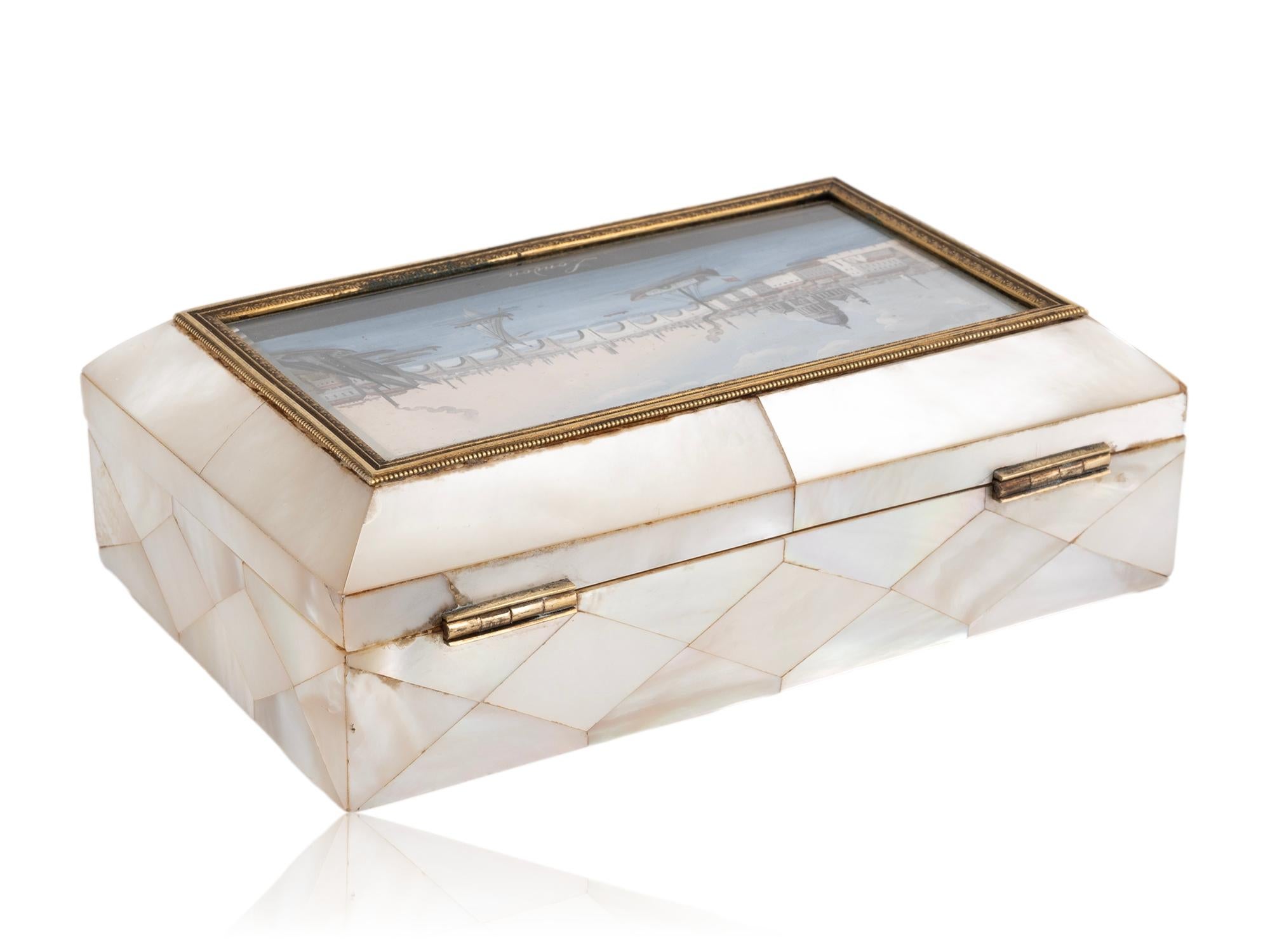 Austrian Mother of Pearl Etui with London Scene by Balthasar Wigand In Good Condition For Sale In Northampton, GB