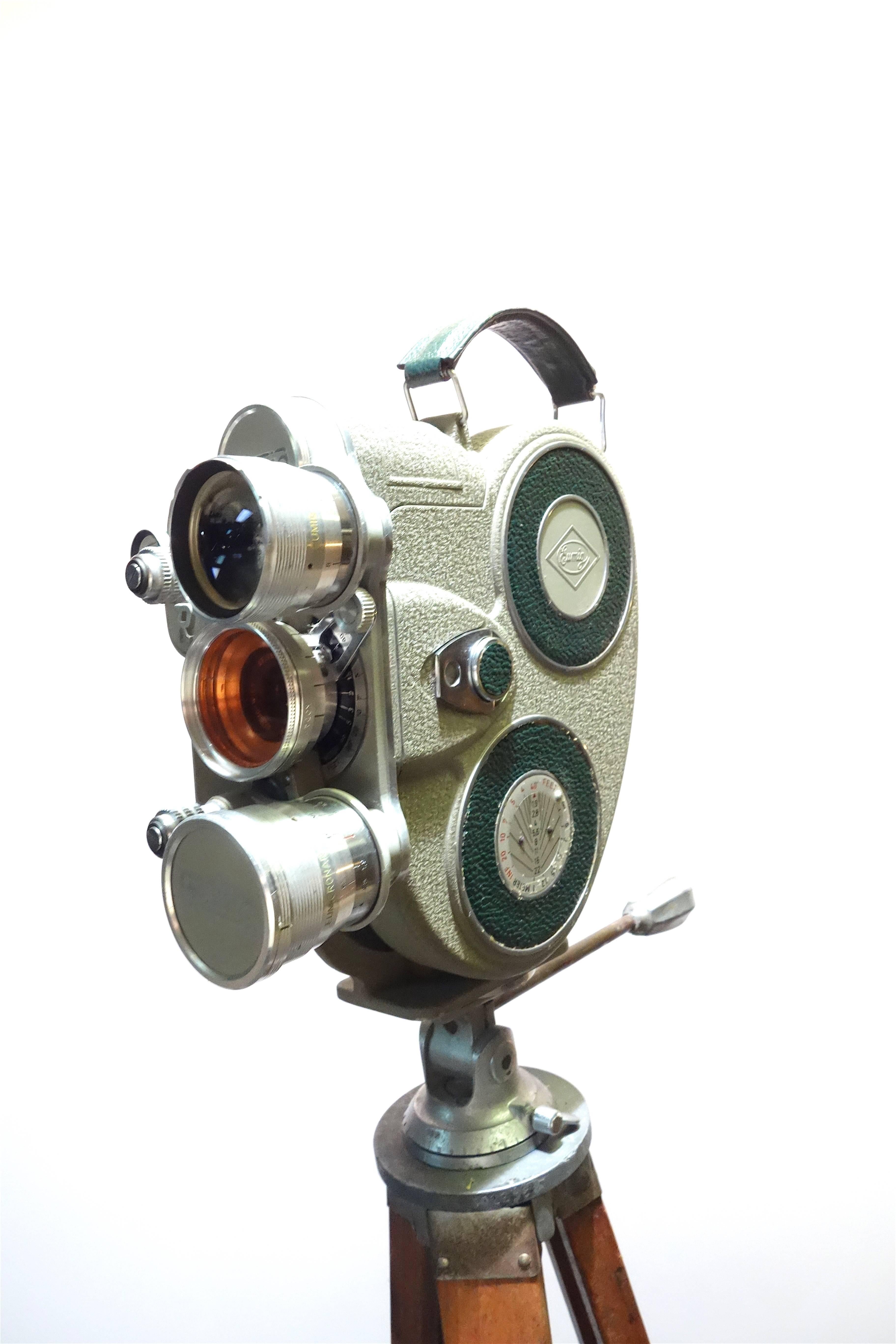 Austrian Motion Picture Camera circa 1956 on Wood Tripod Vintage Perfect Display In Excellent Condition For Sale In Dallas, TX