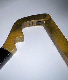 Casse-noix autrichien de Carl Auböck en cuir et laiton