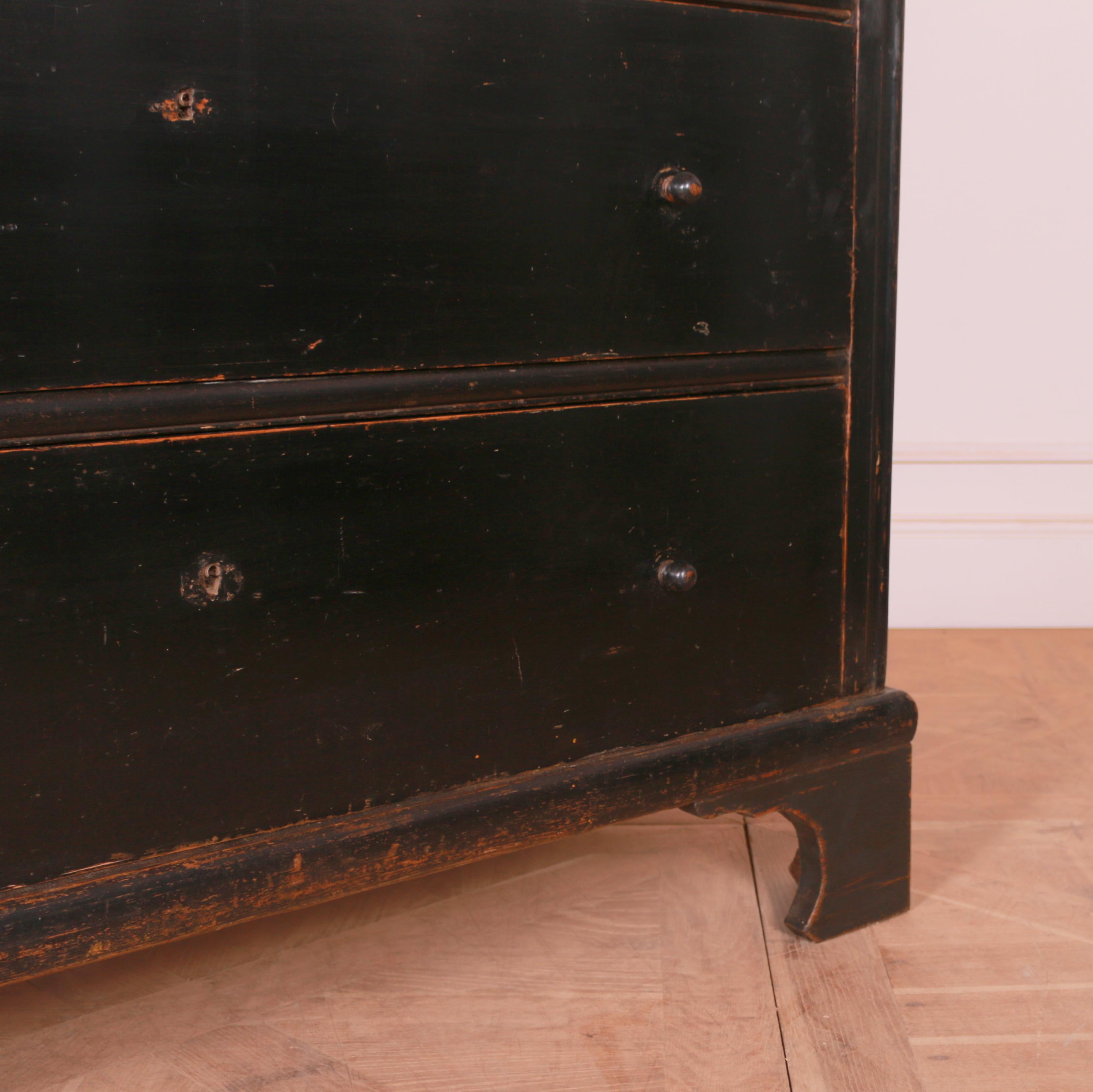Large early 19th century Austrian three drawer commode with original black paint finish. 1840.



Dimensions
51.5 inches (131 cms) wide
24.5 inches (62 cms) deep
42.5 inches (108 cms) high.
