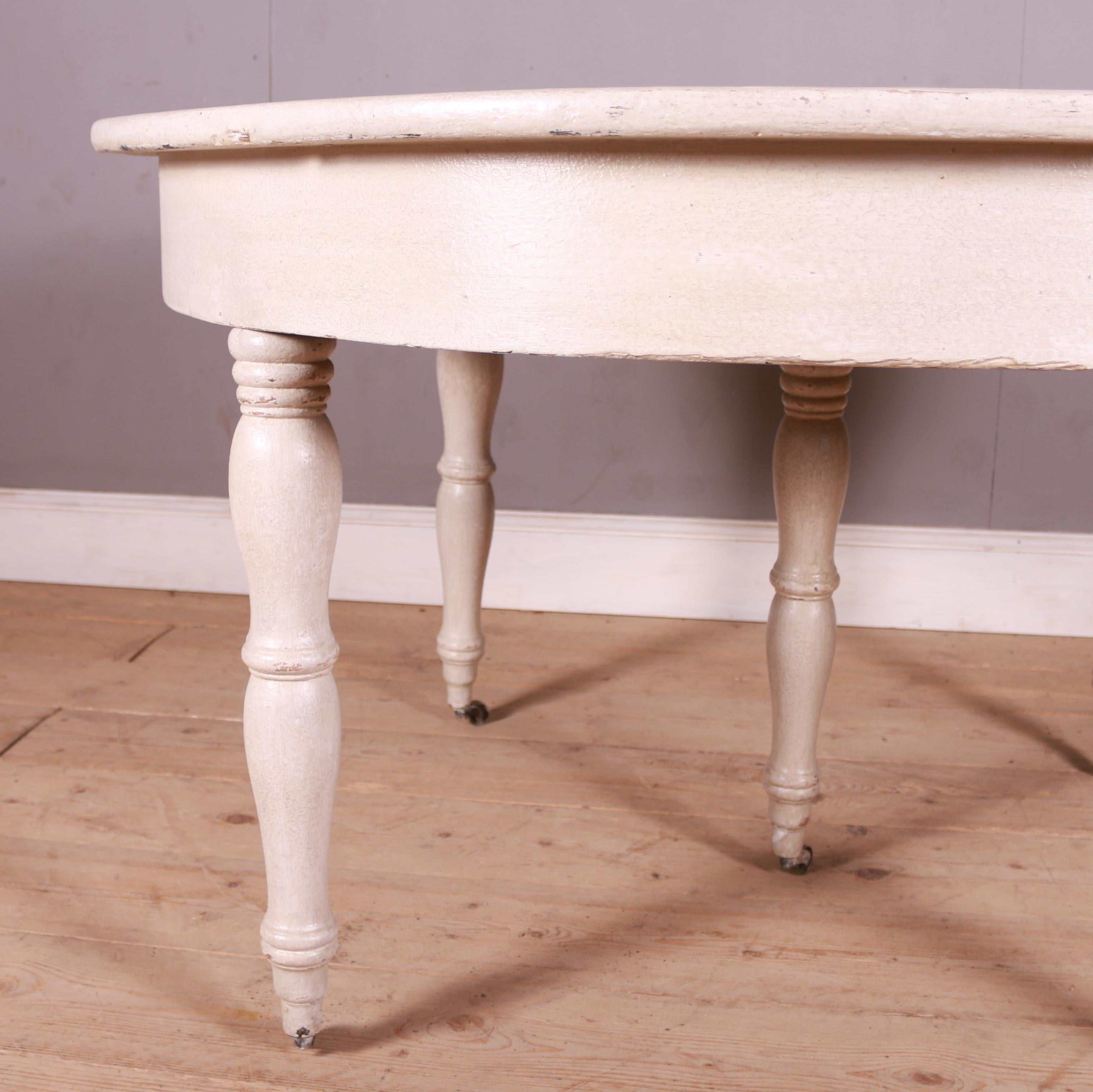 Austrian Painted Dining Table In Good Condition For Sale In Leamington Spa, Warwickshire