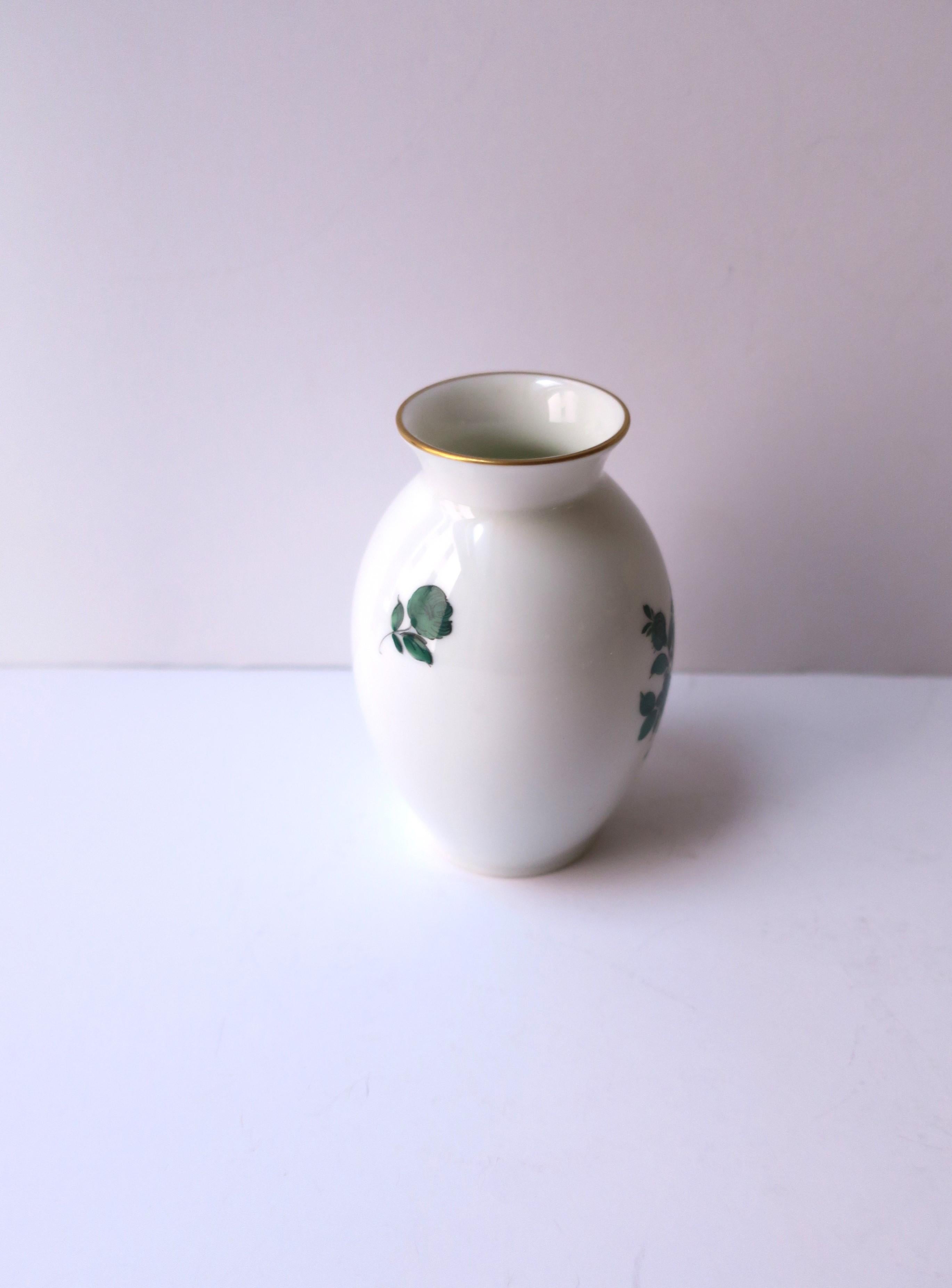Austrian Porcelain Vase with Roses For Sale 4
