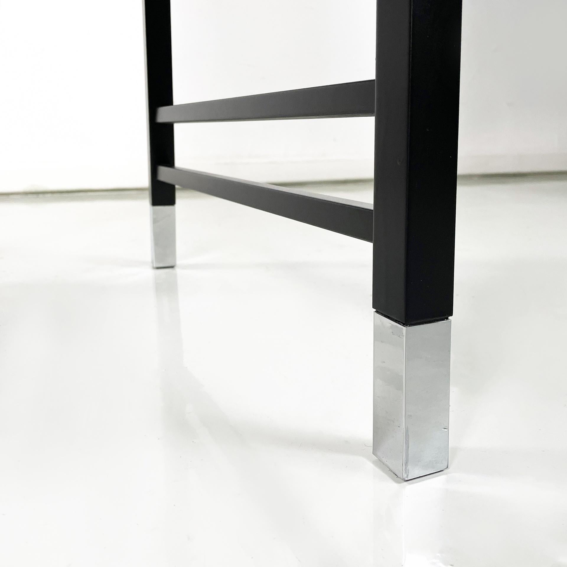 Sedie postmoderne austriache di Ernst W. Beranek per Thonet, anni '90 in vendita 9