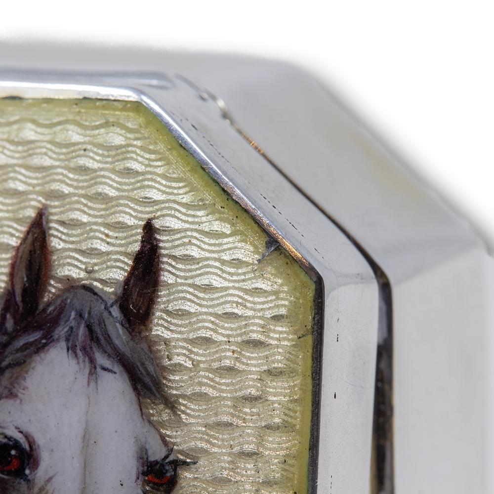 Österreichische Silber & Emaille Pferd Schnupftabakdose im Angebot 13