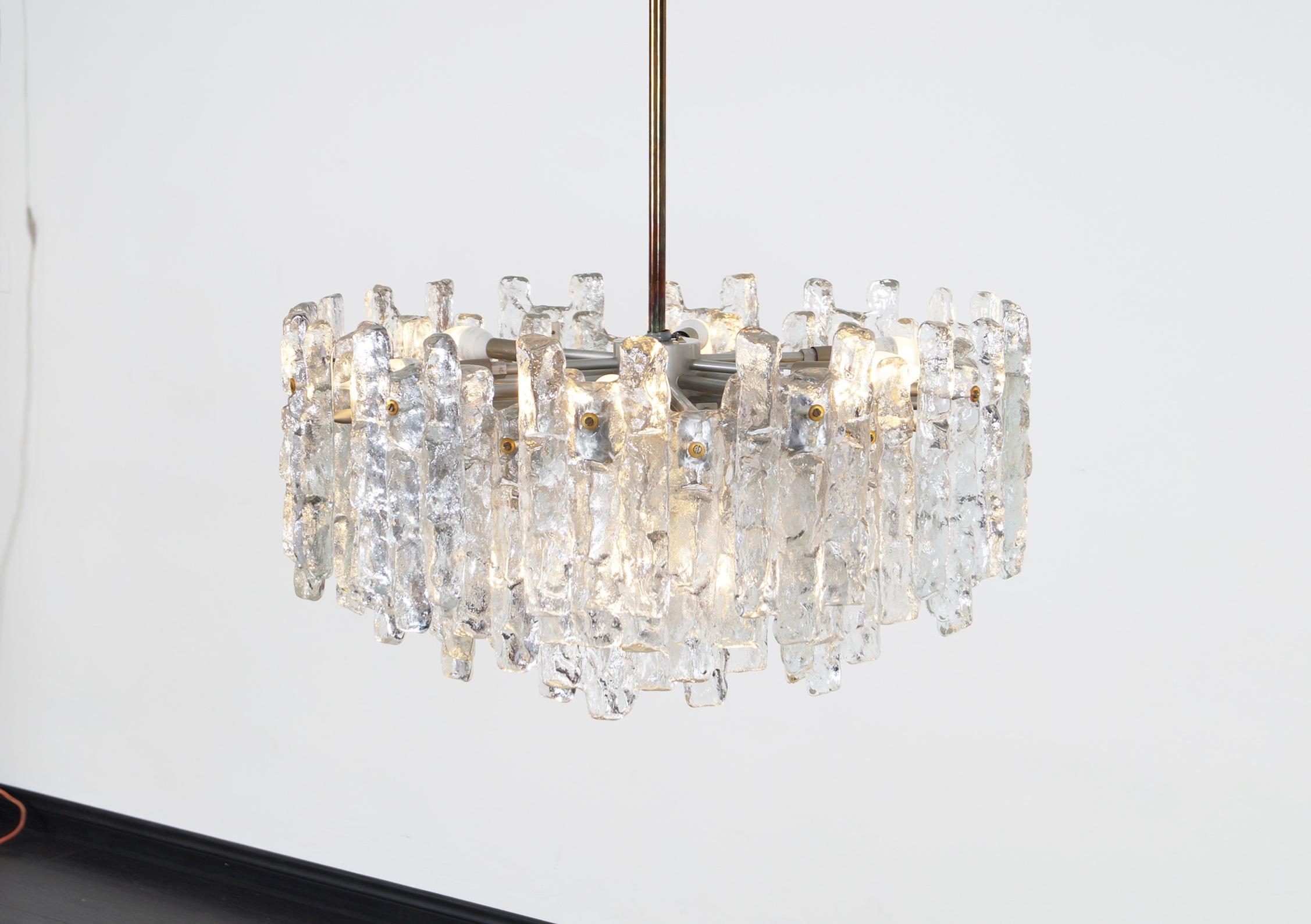 Vintage Austrian 'Soria' Ice Glass Chandelier by J.T. Kalmar In Good Condition In North Hollywood, CA