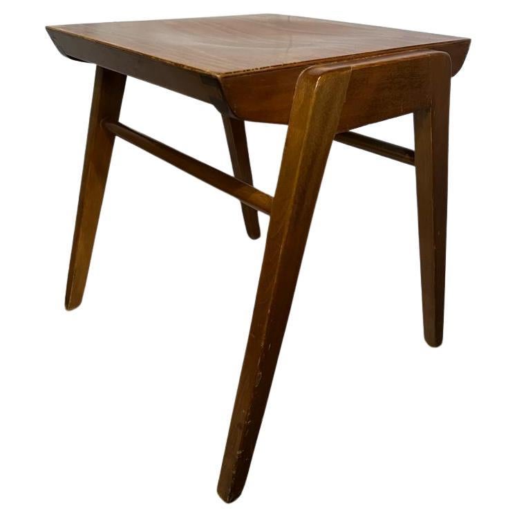 Österreichischer Hocker Roland Rainer, 1955 (Buchenholz) im Angebot