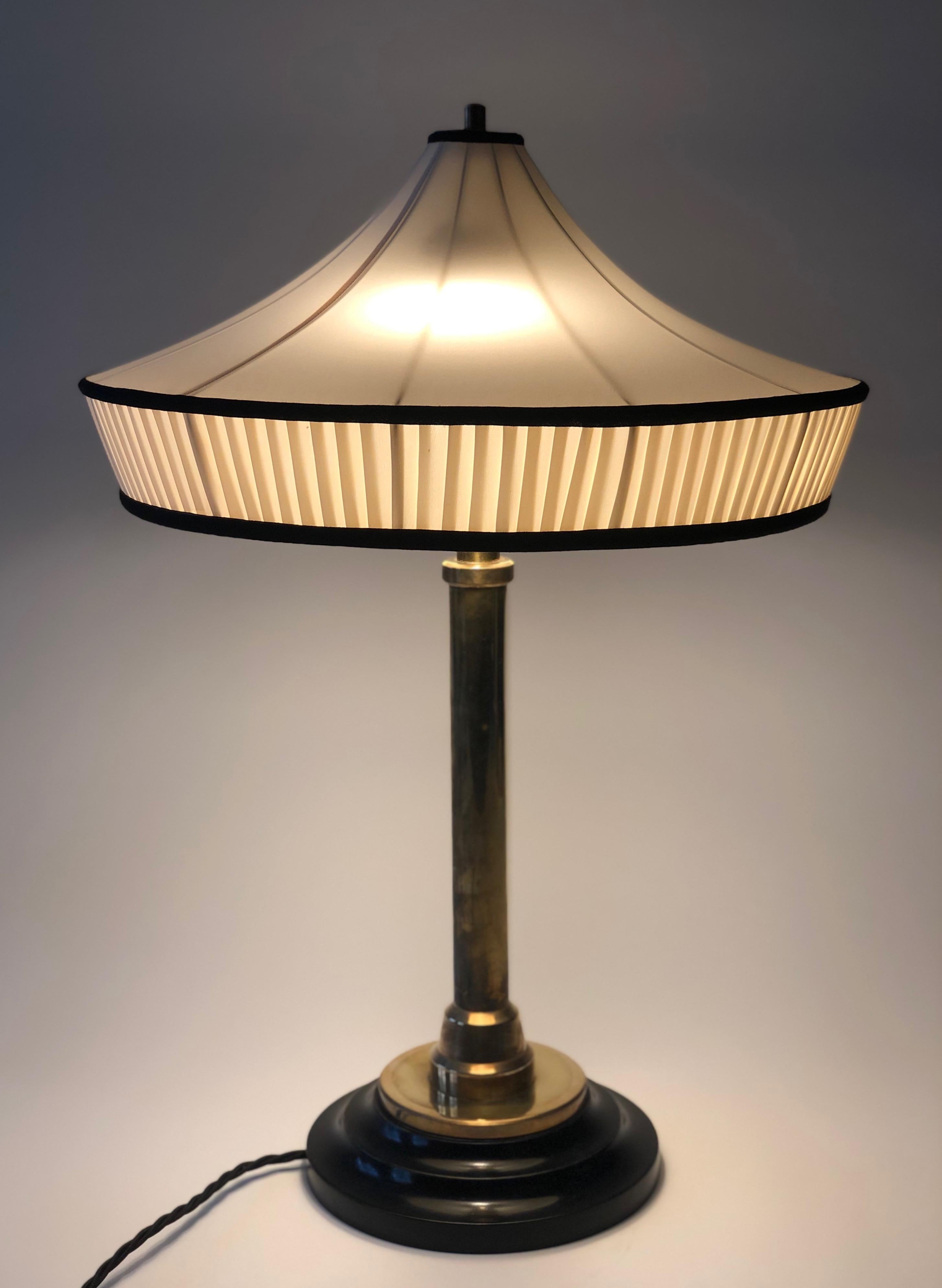 Österreichische Tischlampe, Jugendstil, Hoffmannesque im Angebot 8