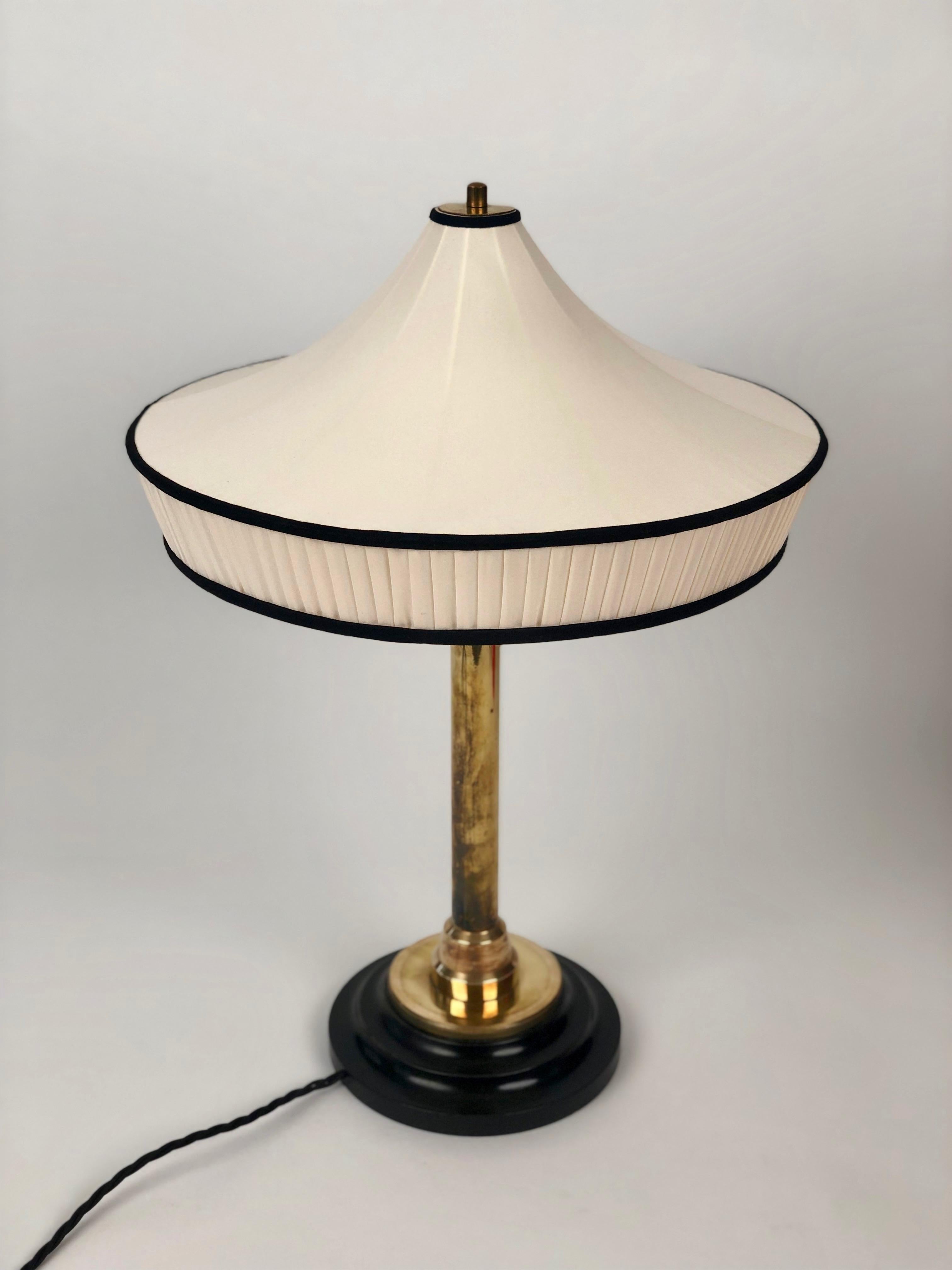 Early 20th Century Austrian Table Lamp, Jugendstil, Hoffmannesque For Sale