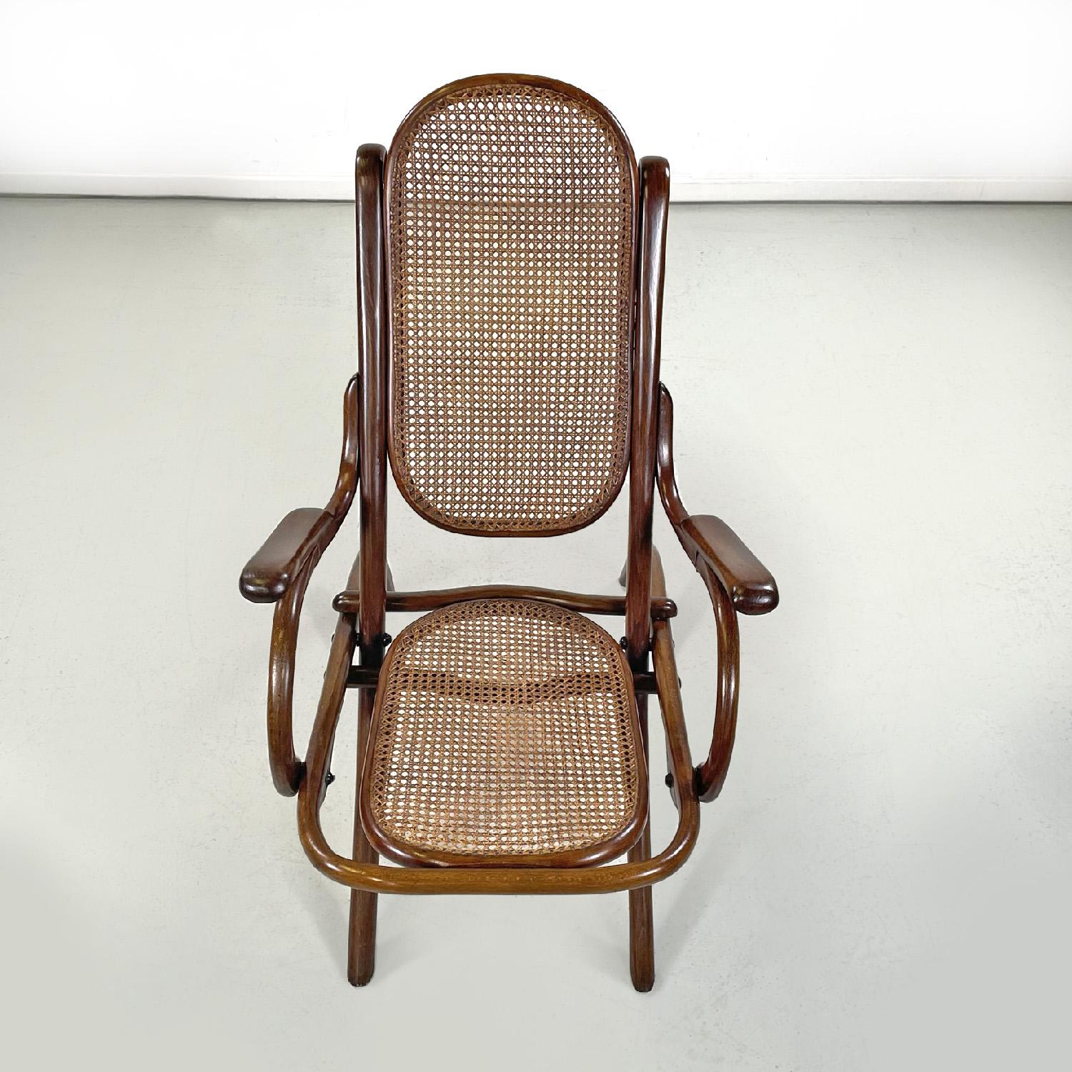 Straw Austrian wooden foldable Thonet armchair with Vienna straw, late 1800s For Sale