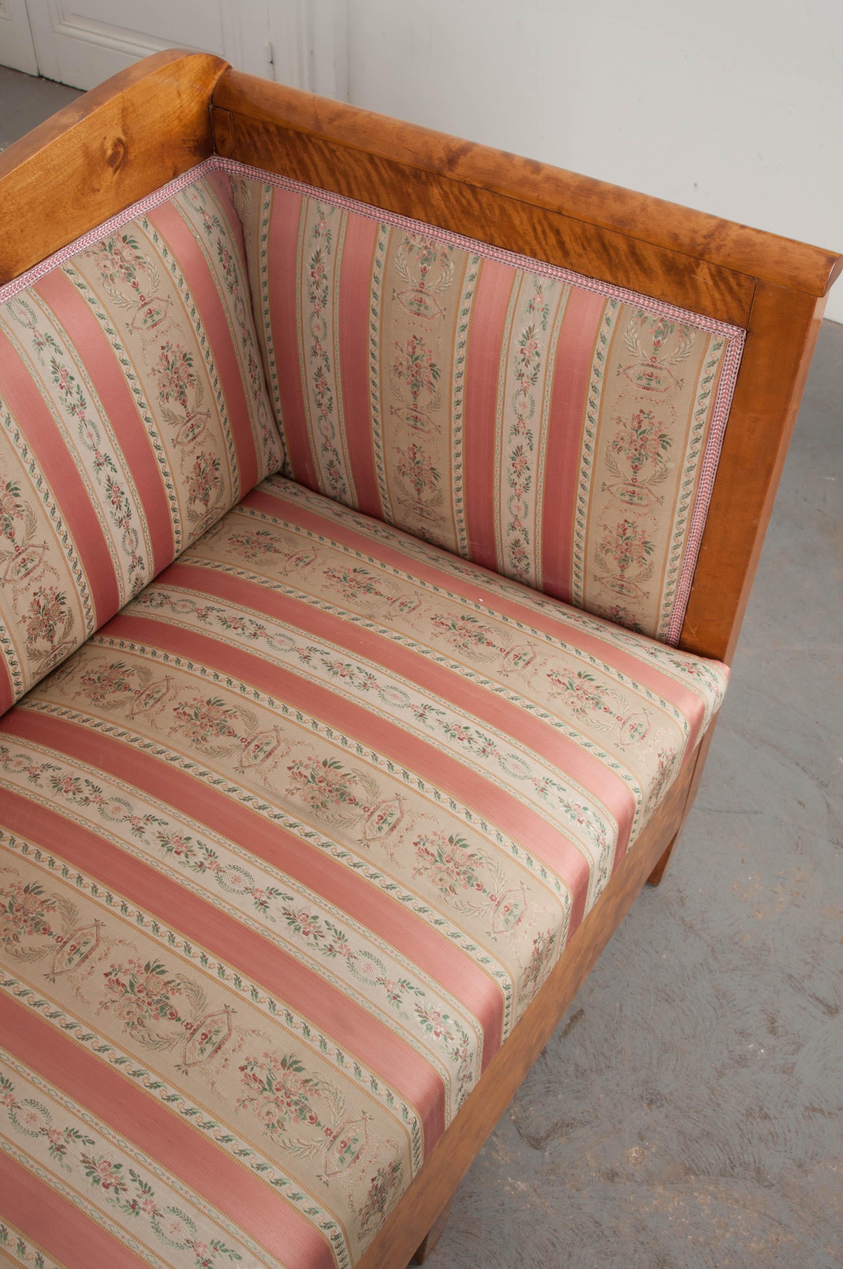 Austro-German 19th Century Biedermeier Sofa For Sale 3