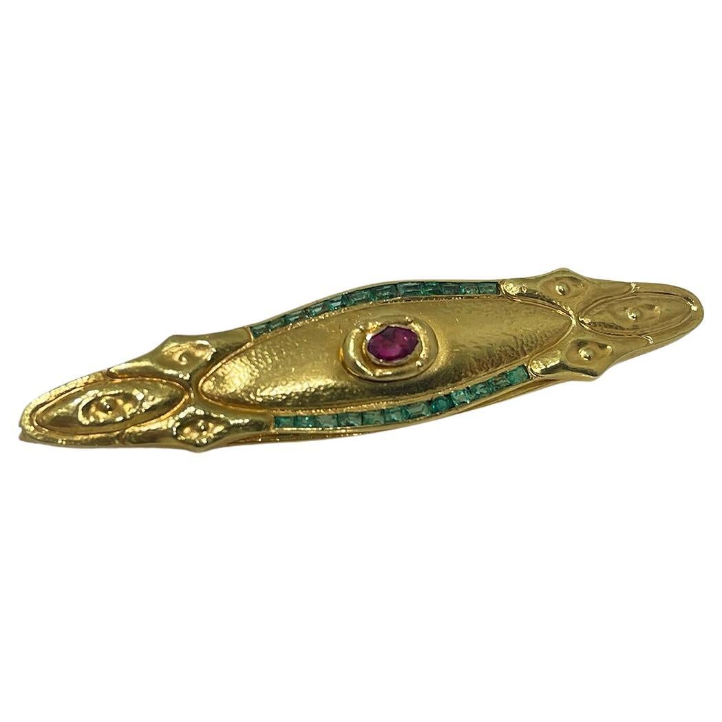 Austro-Hungarian golden brooche, Vienna, ca 1900 For Sale