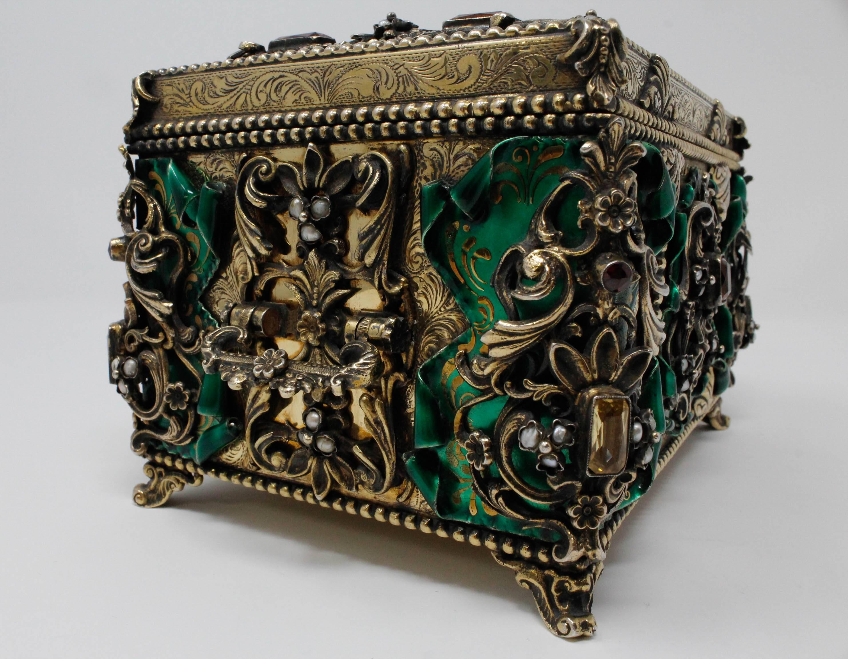 Austro-Hungarian Jewelled Casket, 925 Silver Gilt, Enamel, Gemstones, circa 1900 For Sale 4