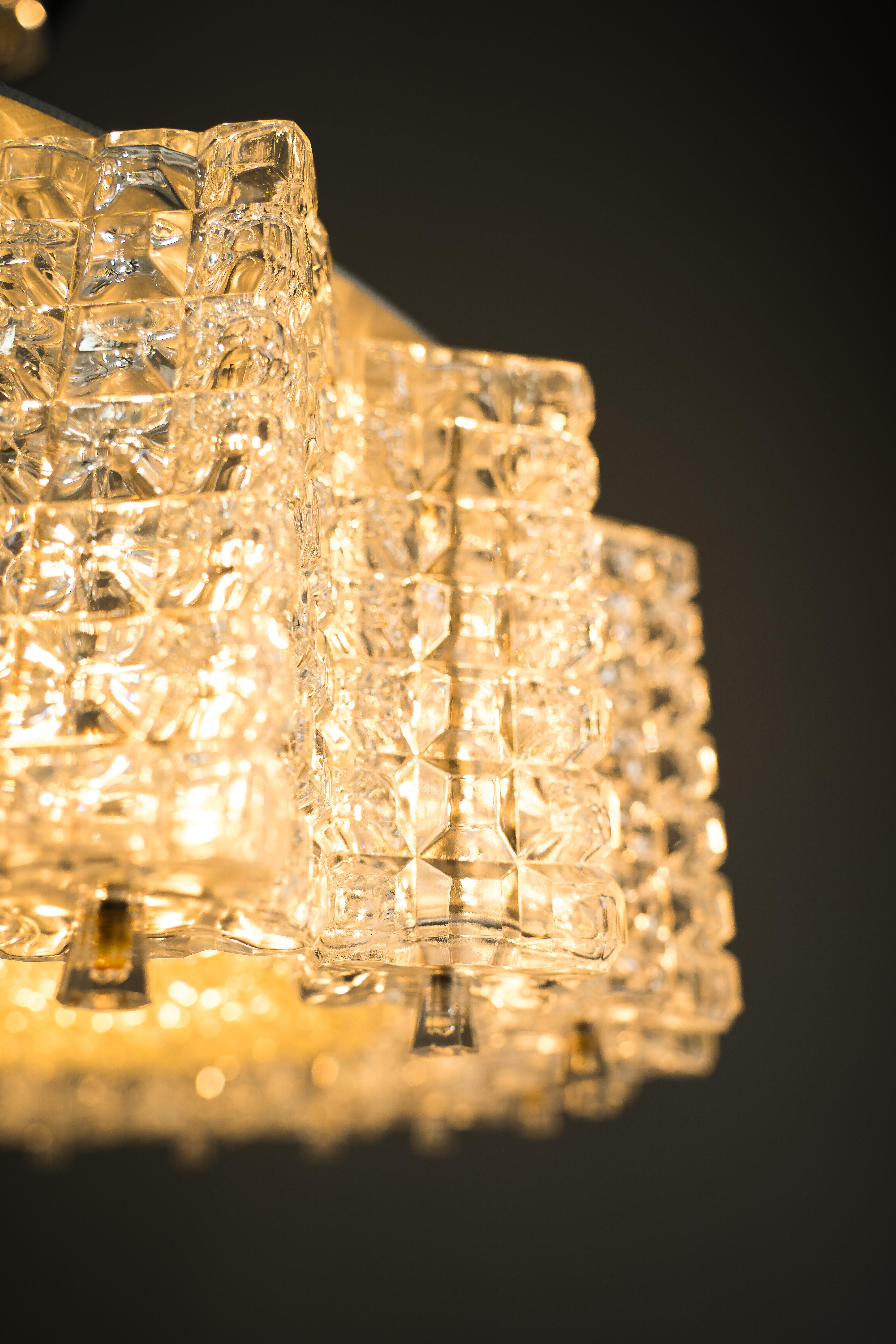 Lampadario Austrolux, anni '60 in vendita 7
