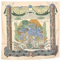 auth HERMES beige L'ATLANTIDE 90 silk twill Scarf