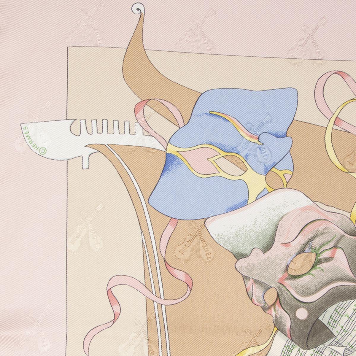 auth HERMES pink FETES VENITIENNES 90 silk twill Scarf In Excellent Condition In Zürich, CH
