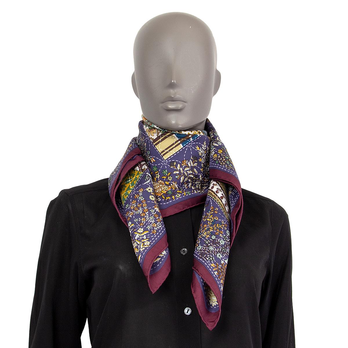 auth HERMES purple PIQUE FLEURI DE PROVENCE 90 silk twill Scarf In Excellent Condition In Zürich, CH