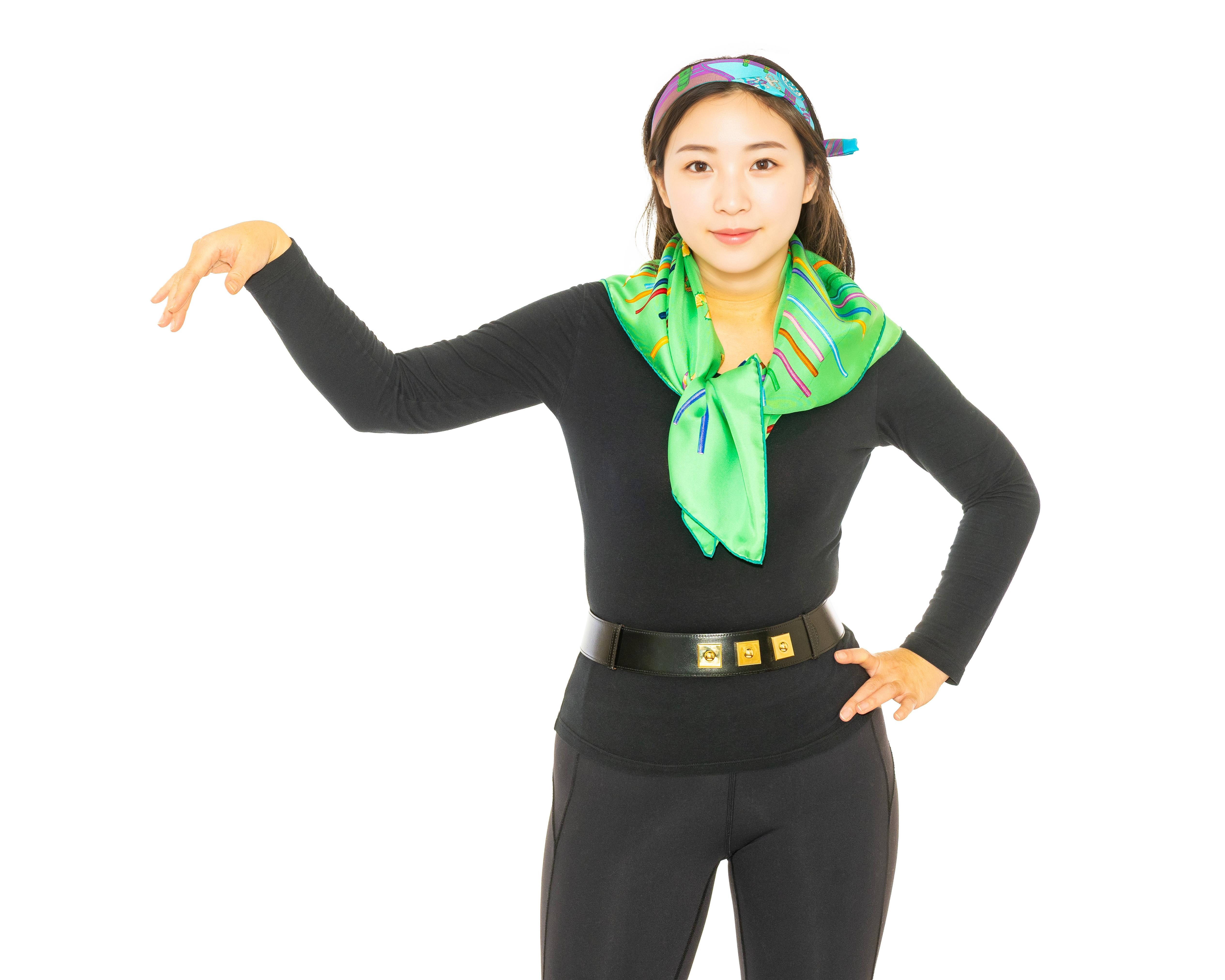 Aut. Bufanda Hermes A vos Crayons - Verde - Exc. Condición Cuidado Etiqueta en Excelente estado para la venta en Ottawa, CA