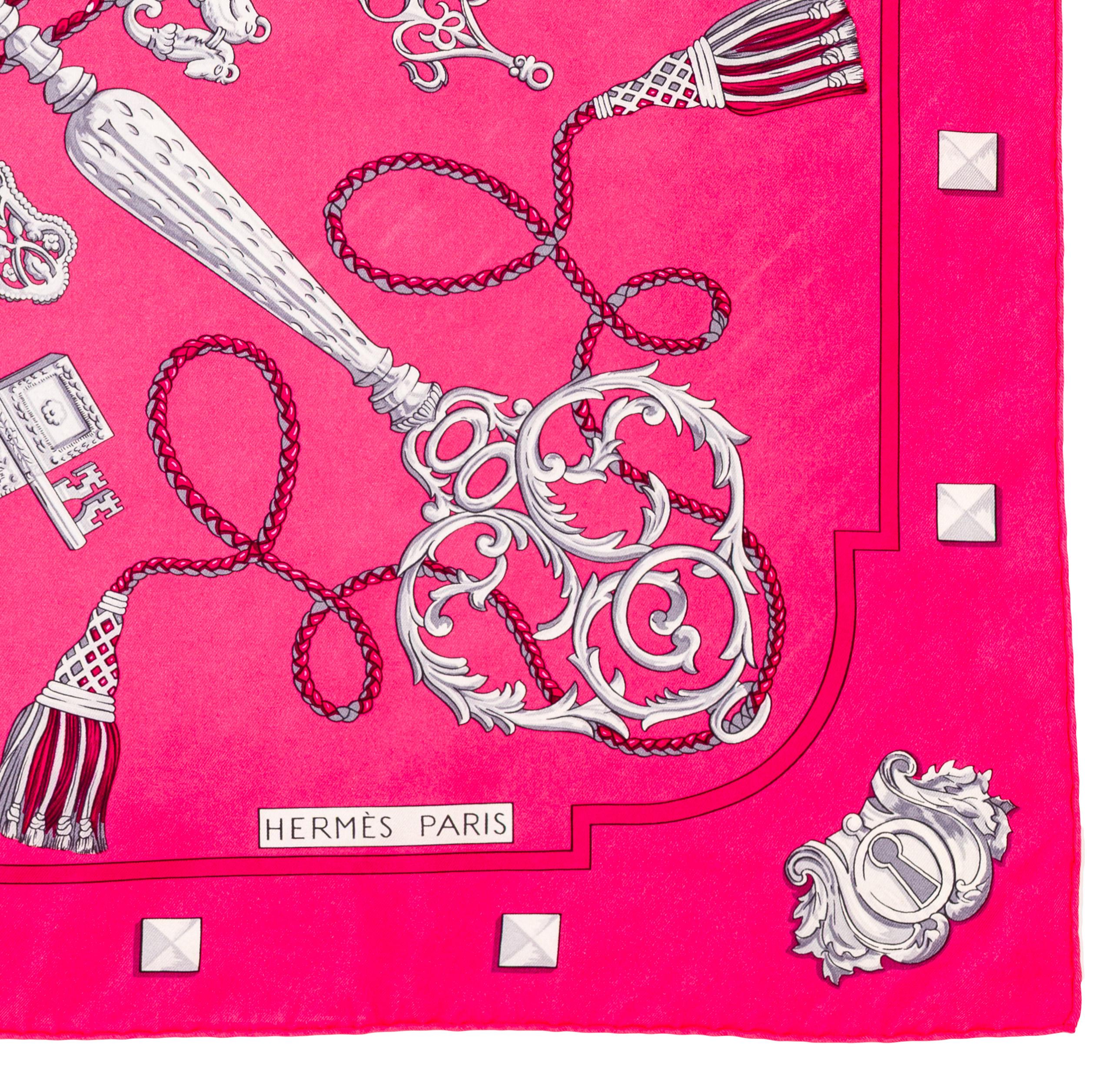Auth. Hermes Sciarpa Les Clefs - Rose Vif Fuschia - Exc. Condit Care In condizioni ottime in vendita a Ottawa, CA