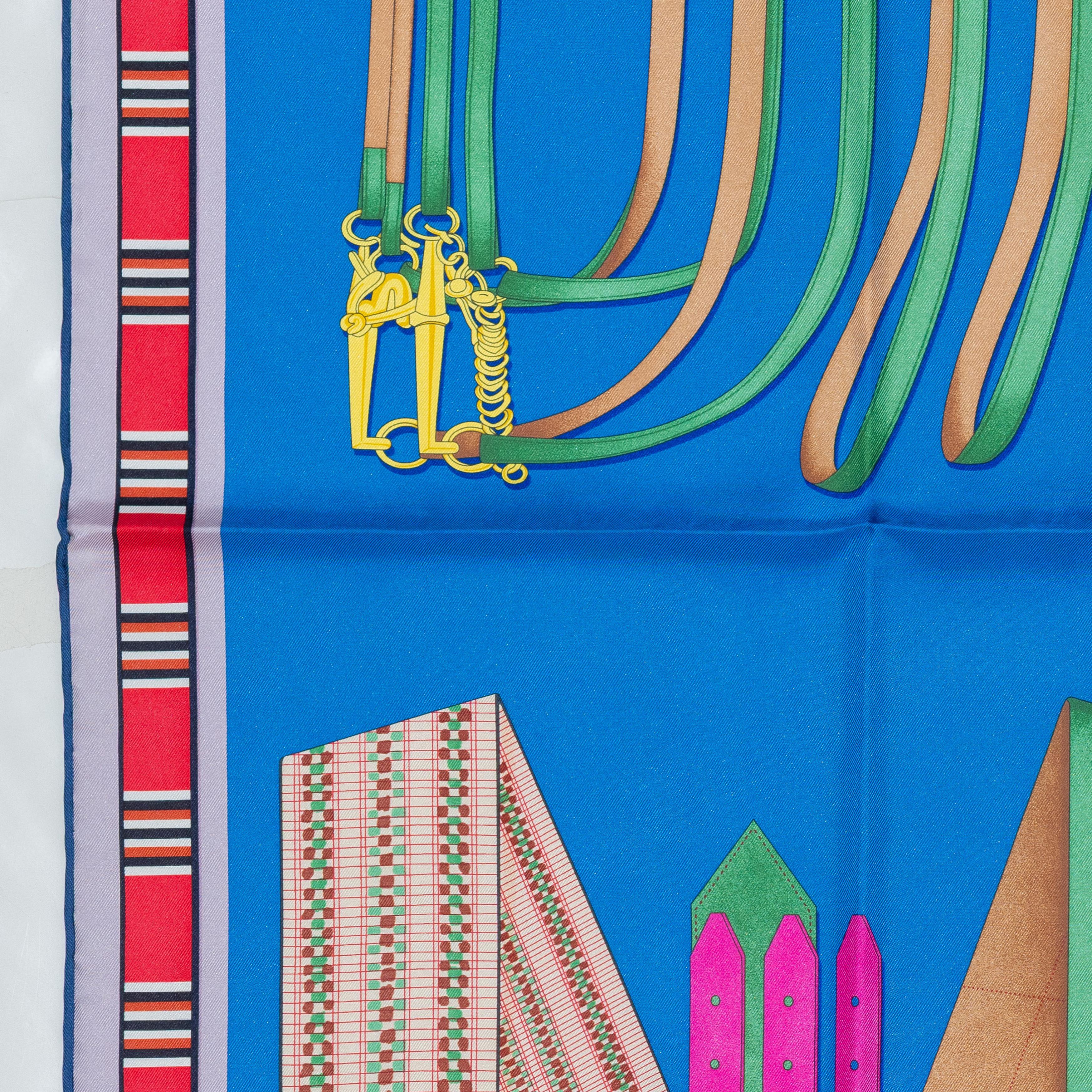 Auth. Foulard Hermès Lettres Équestres - Bleu Azur Vert Rose New Store Tag en vente 1