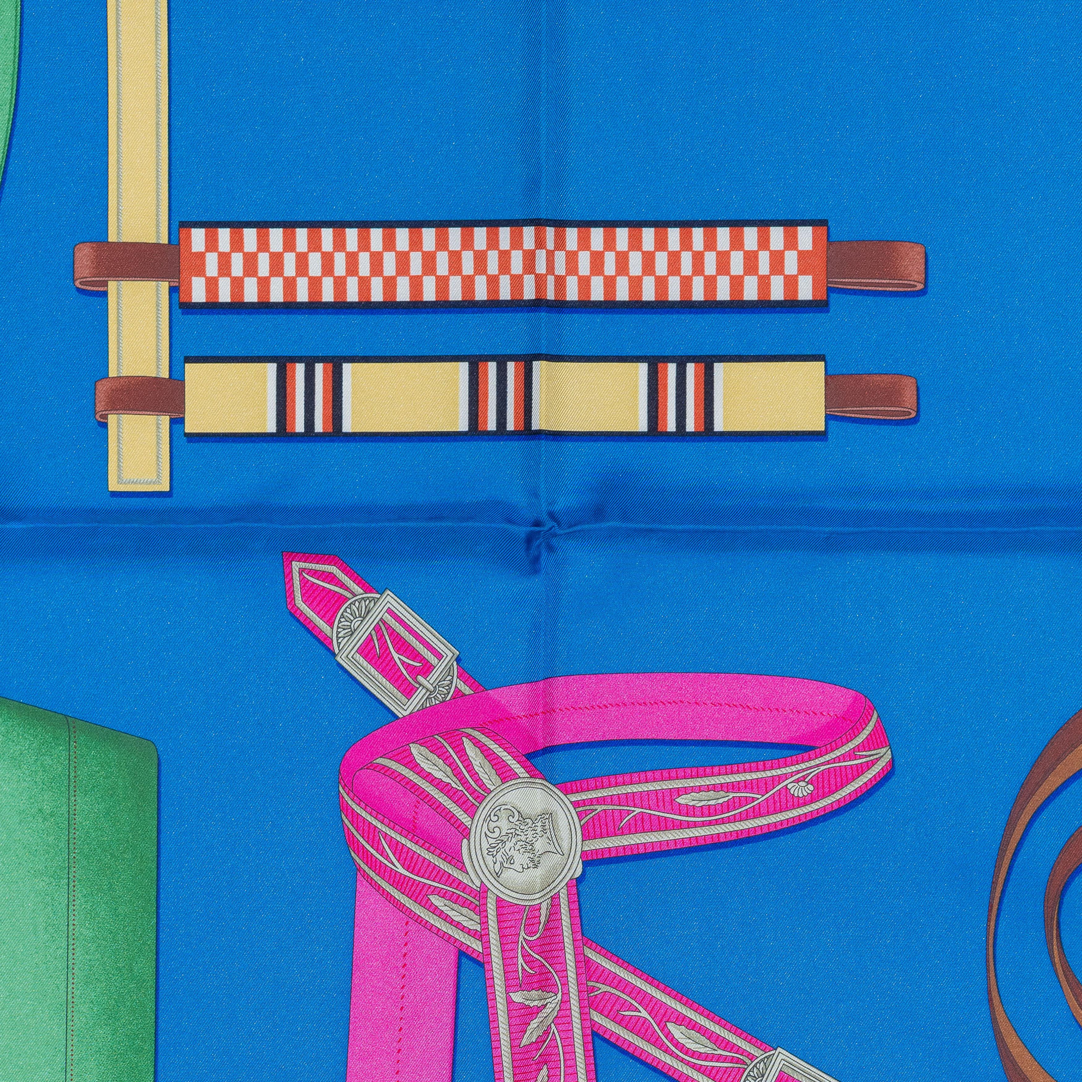 Auth. Foulard Hermès Lettres Équestres - Bleu Azur Vert Rose New Store Tag en vente 2