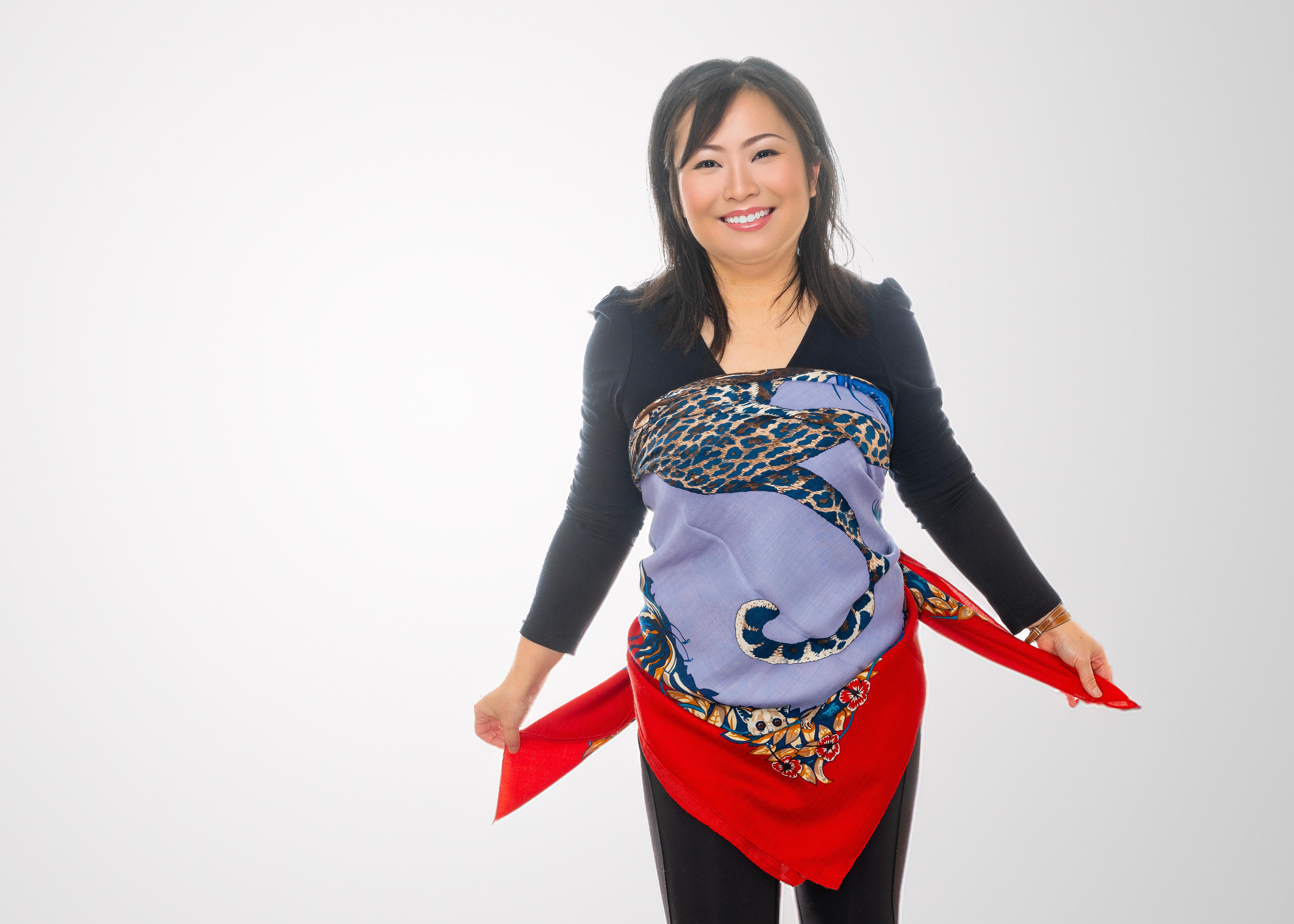 Auth. Hermes Shawl CS140 Jungle Love CS140 Red Navy NWCTS Super Collector NEW For Sale 2