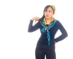 Auth. Hermes Silk Scarf - Casse Noisette – Bleu pétrole Marron Vert - Mint Rare