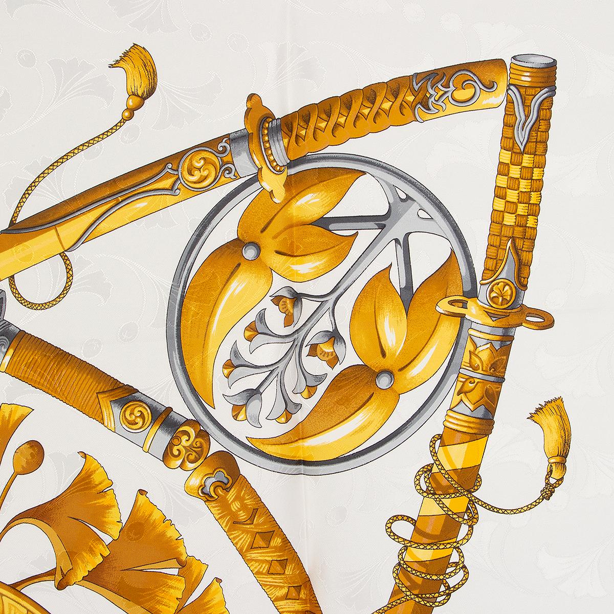 White auth HERMES white DAIMYO PRINCESS DU Soleil Levant 90 silk twill Scarf