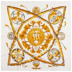 auth HERMES white DAIMYO PRINCESS DU Soleil Levant 90 silk twill Scarf