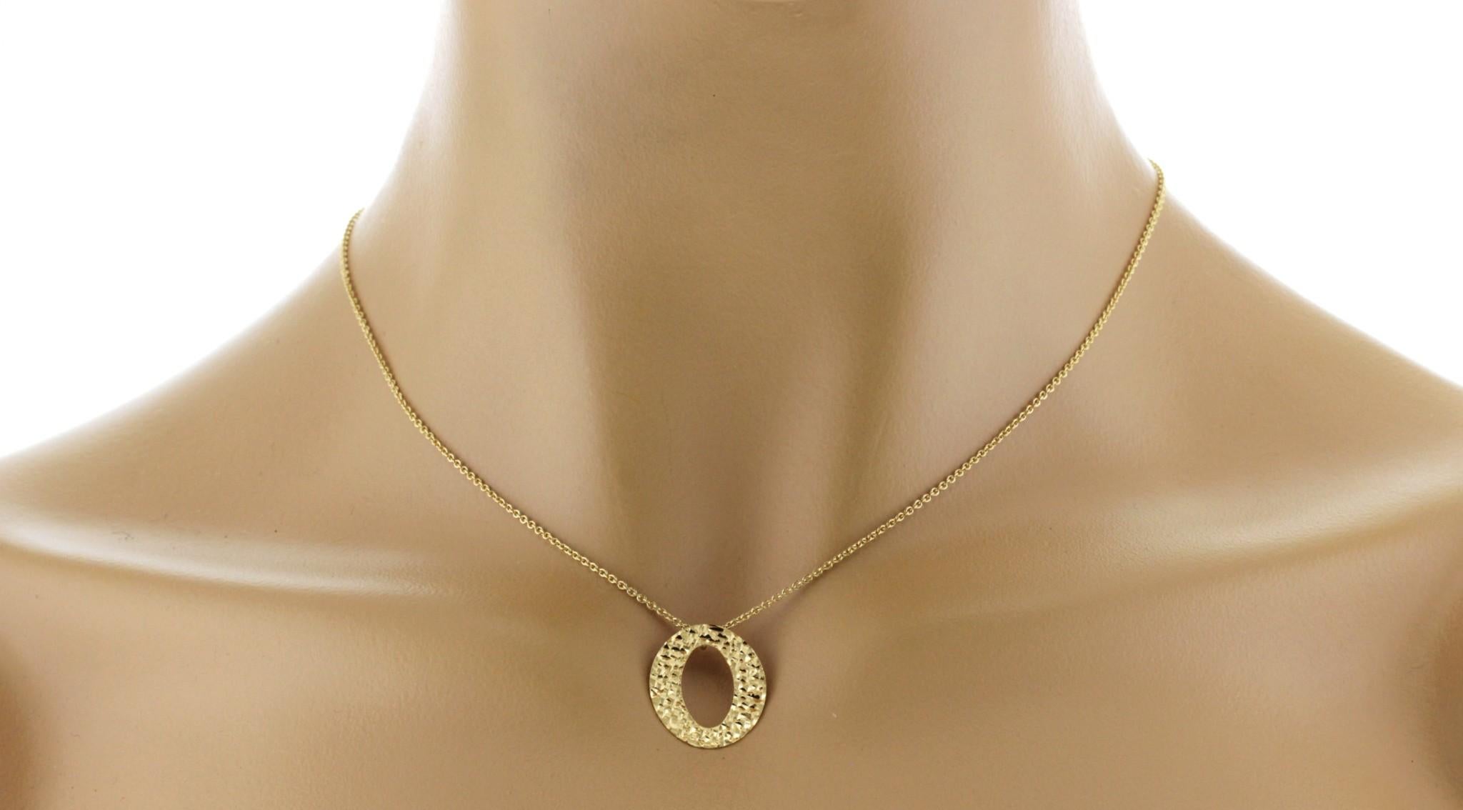 Auth Roberto Coin 18K Yellow Gold Chic & Shine Oval Necklace Size 17
