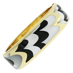 Auth Tiffany & Co., 18k Gold Mother of Pearl Black Jade Inlay Bracelet Bangle