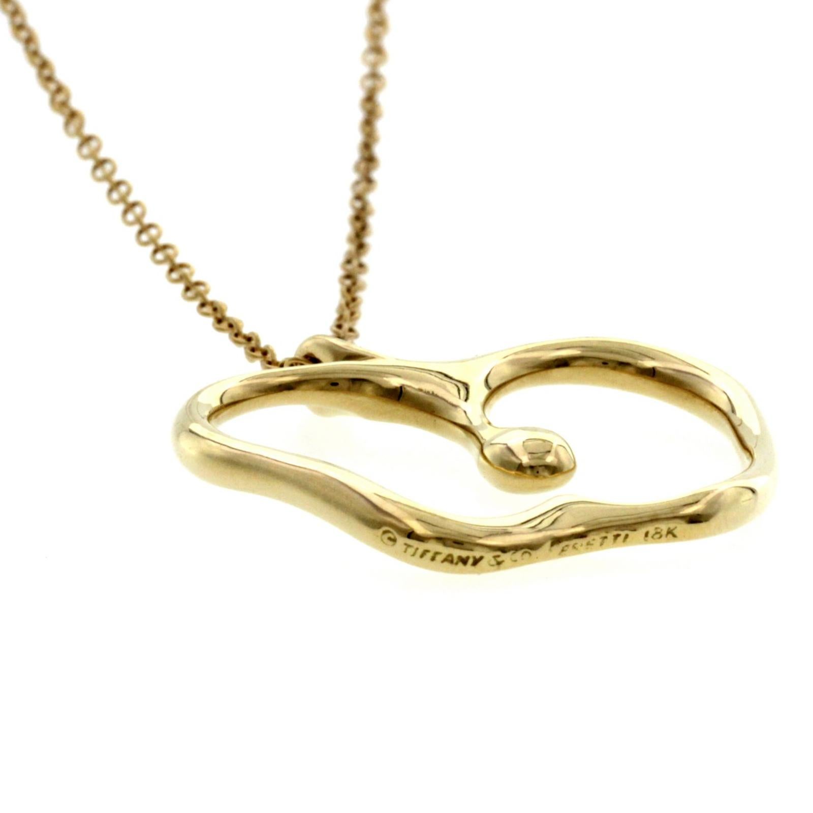 apple necklace tiffany's