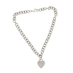 Auth Tiffany & Co. 925 Sterling Silver Heart Tag Link Necklace